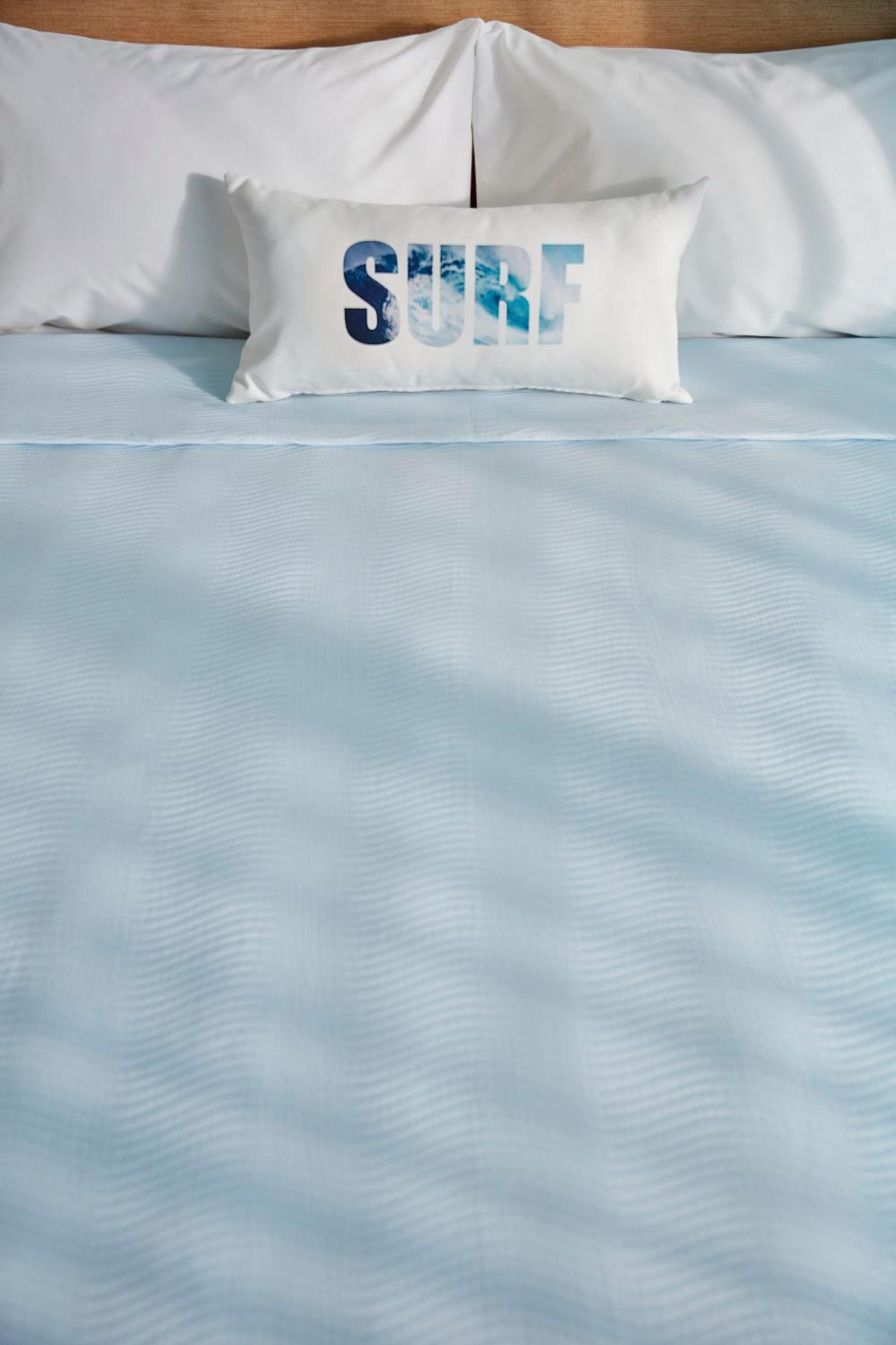 Universal Endless Summer Resort – Surfside Inn and Suites 12