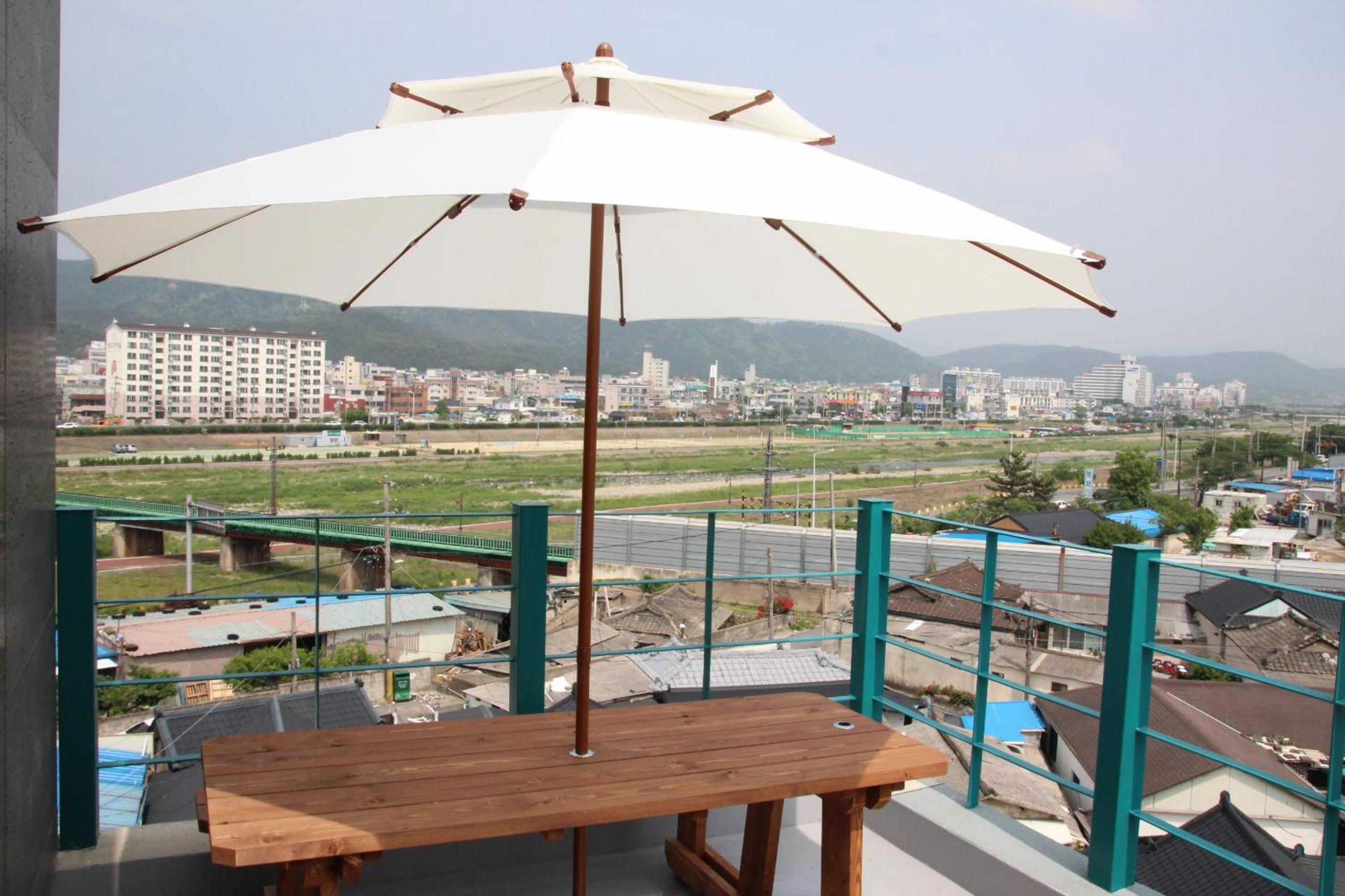 Hostel Dahyun & Guesthouse