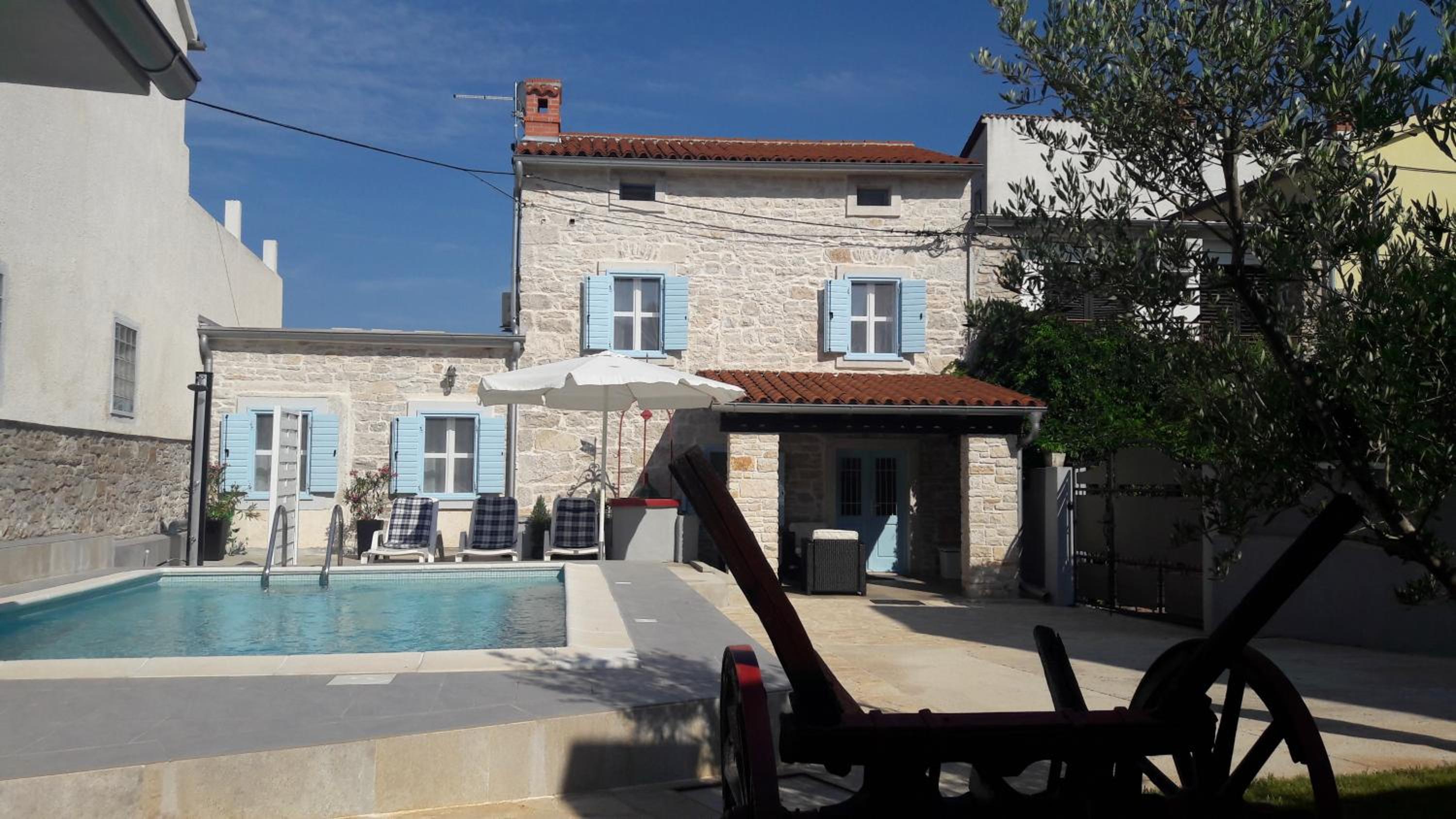Holiday Home Peruski view 3