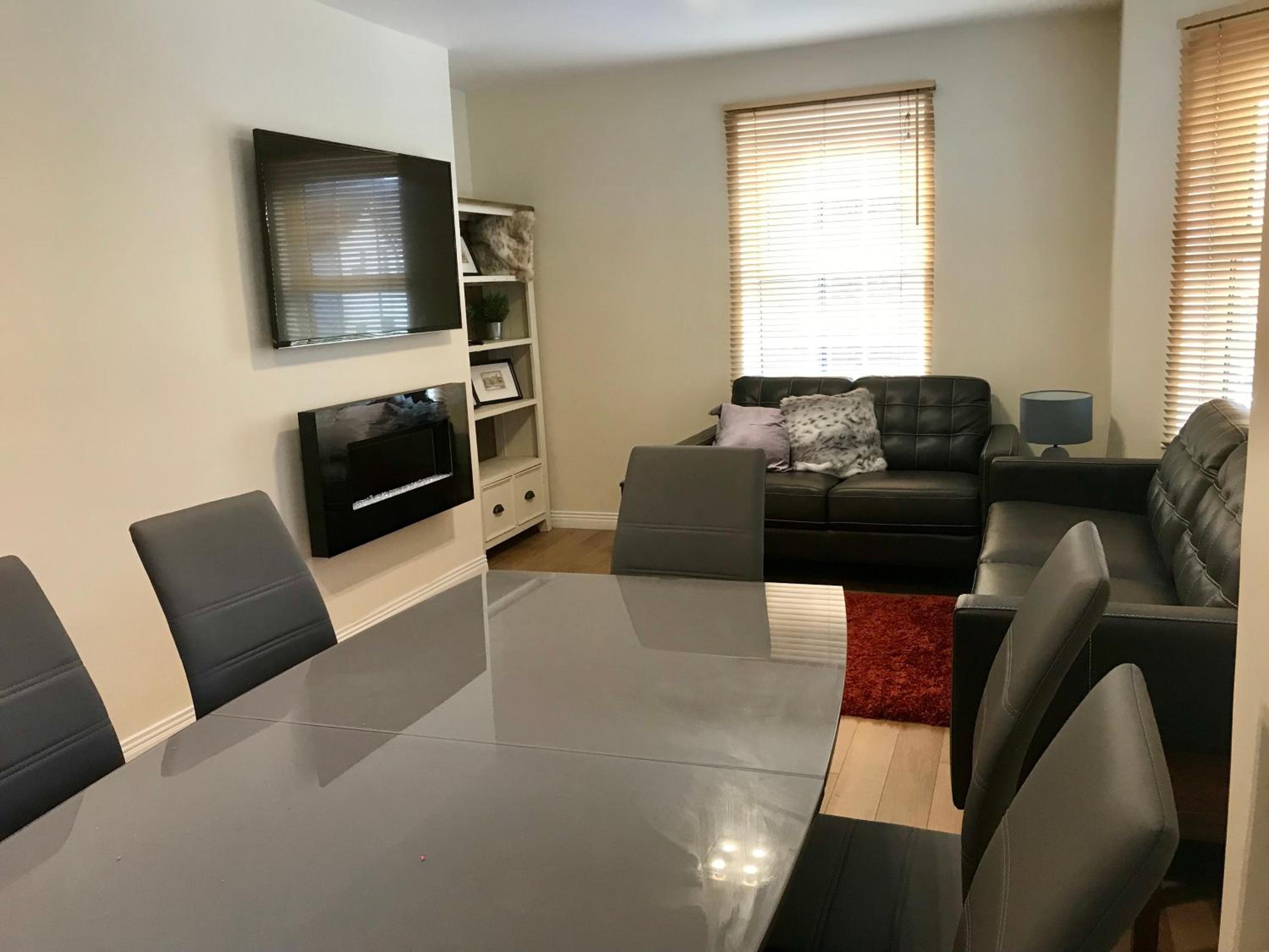 4 bed Duplex Apartment, Belfast view 3