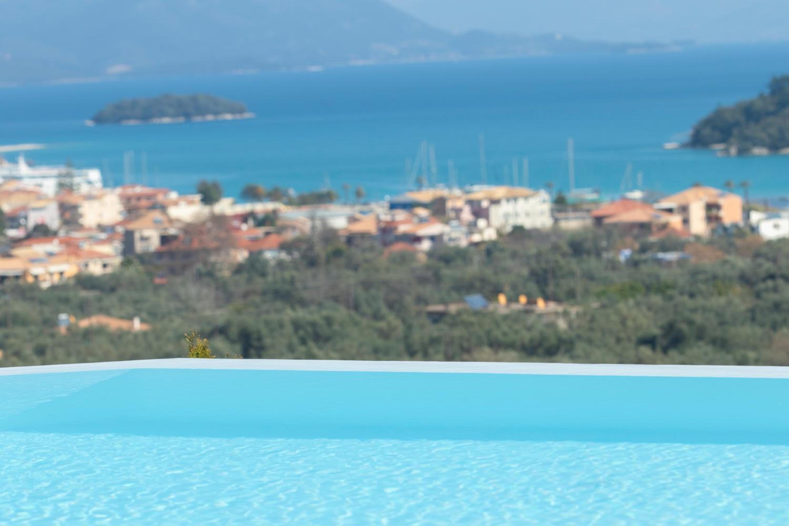 AFRODITI VILLAS Collection