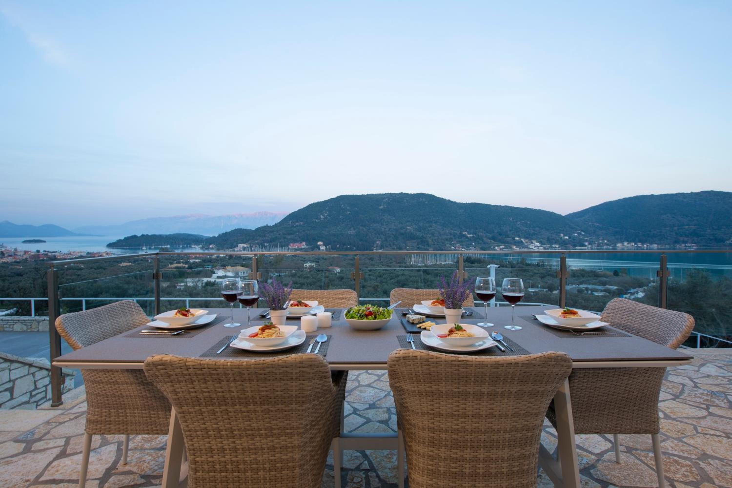 AFRODITI VILLAS Collection