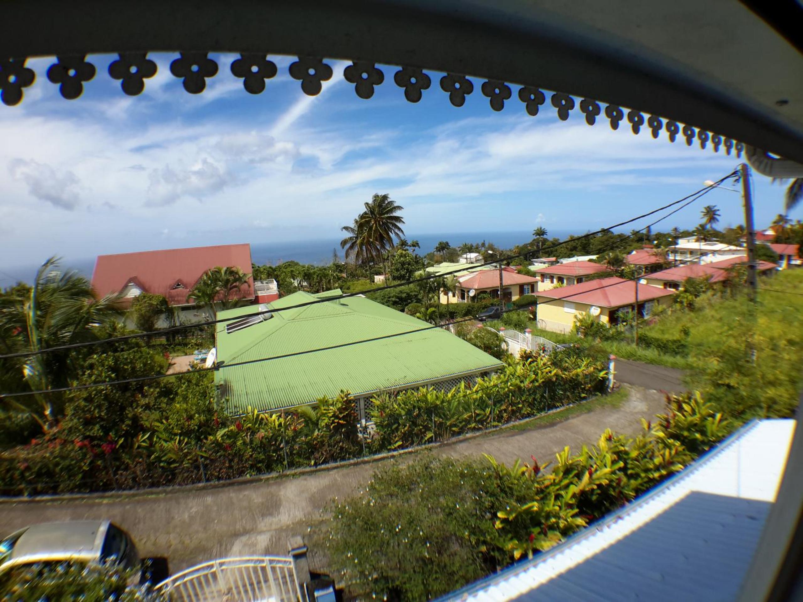 Appartement Les Bougainvilliers Vue Mer view 3