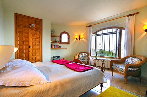 bedroom