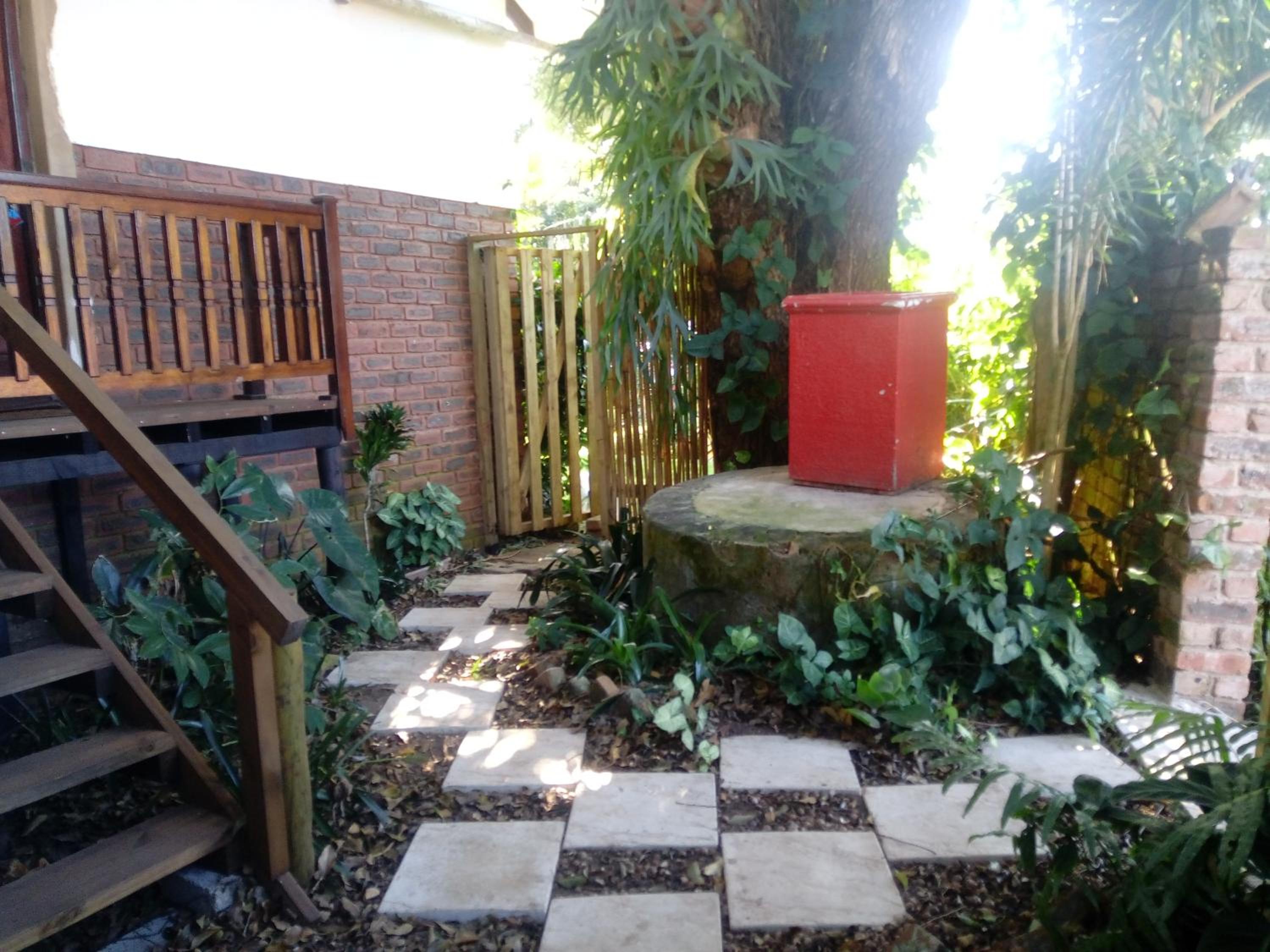 Photo 56