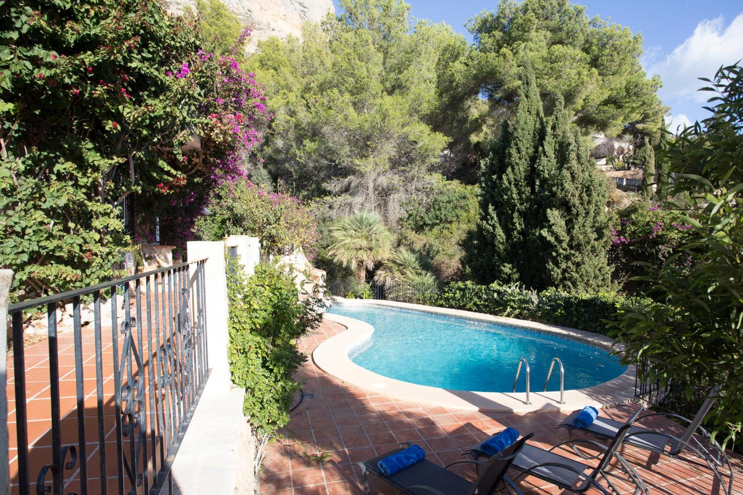 Casa Nana by Aguilarent view 3