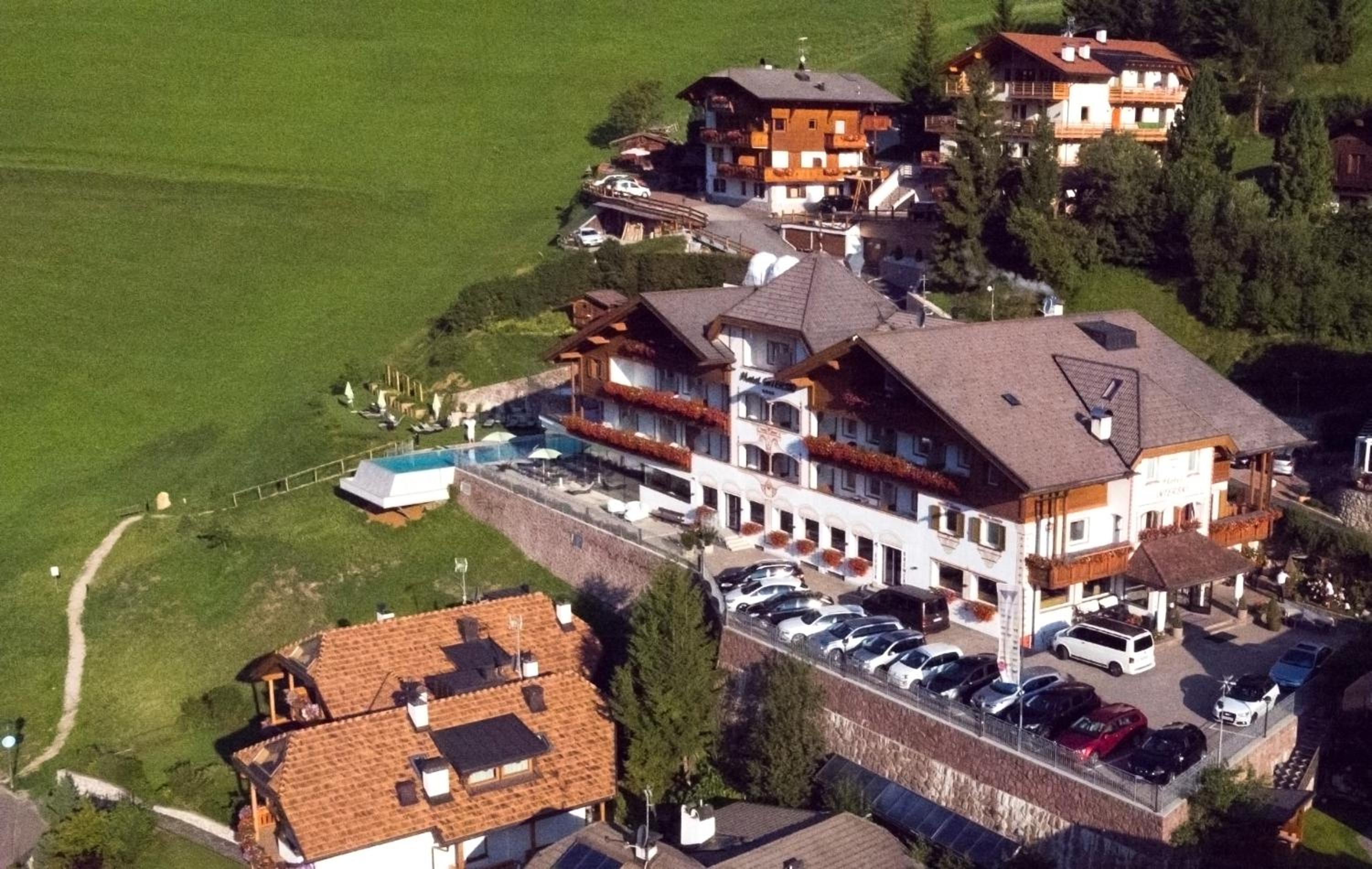 Hotel Interski - Image 1