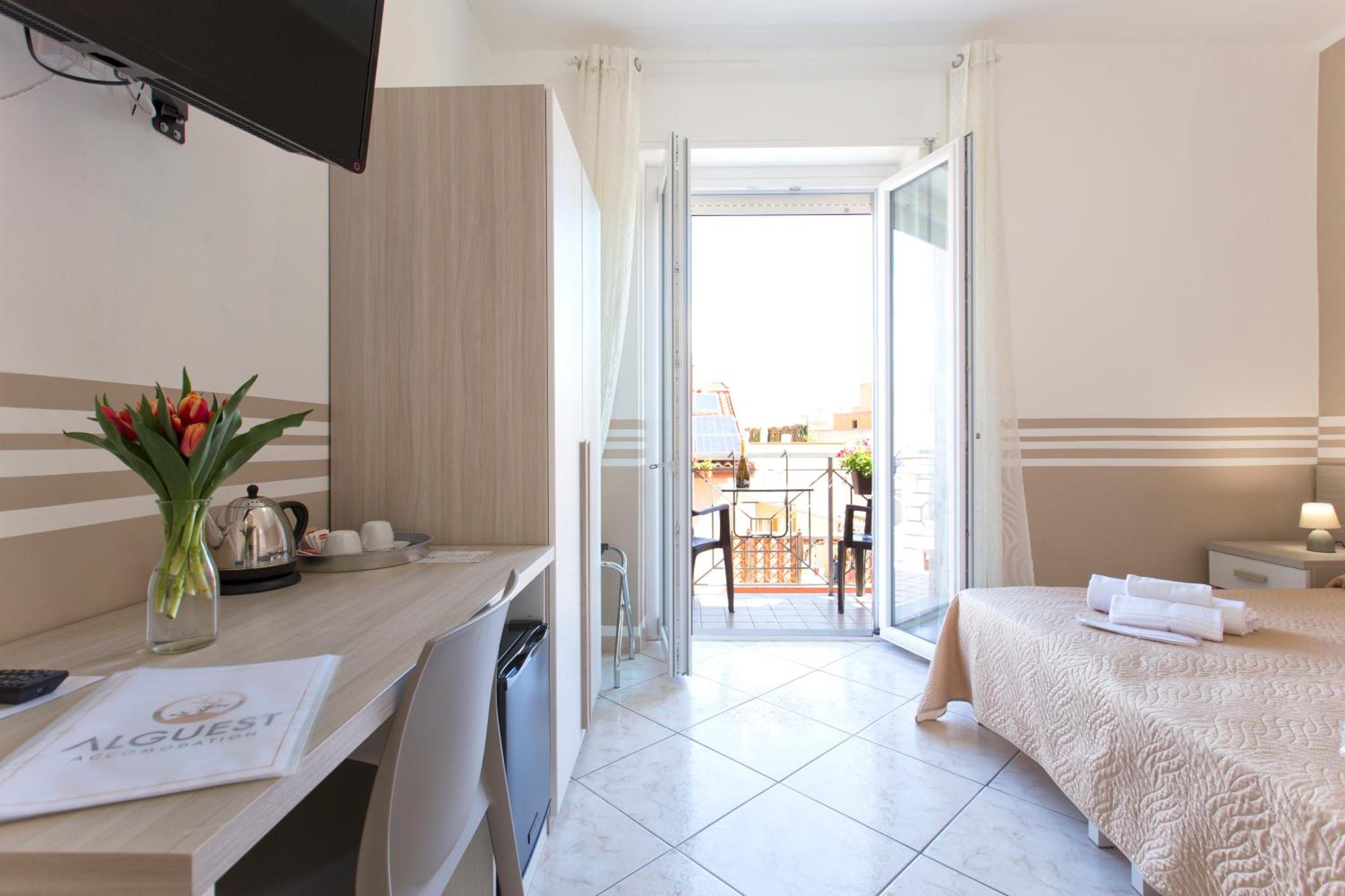 hotel room