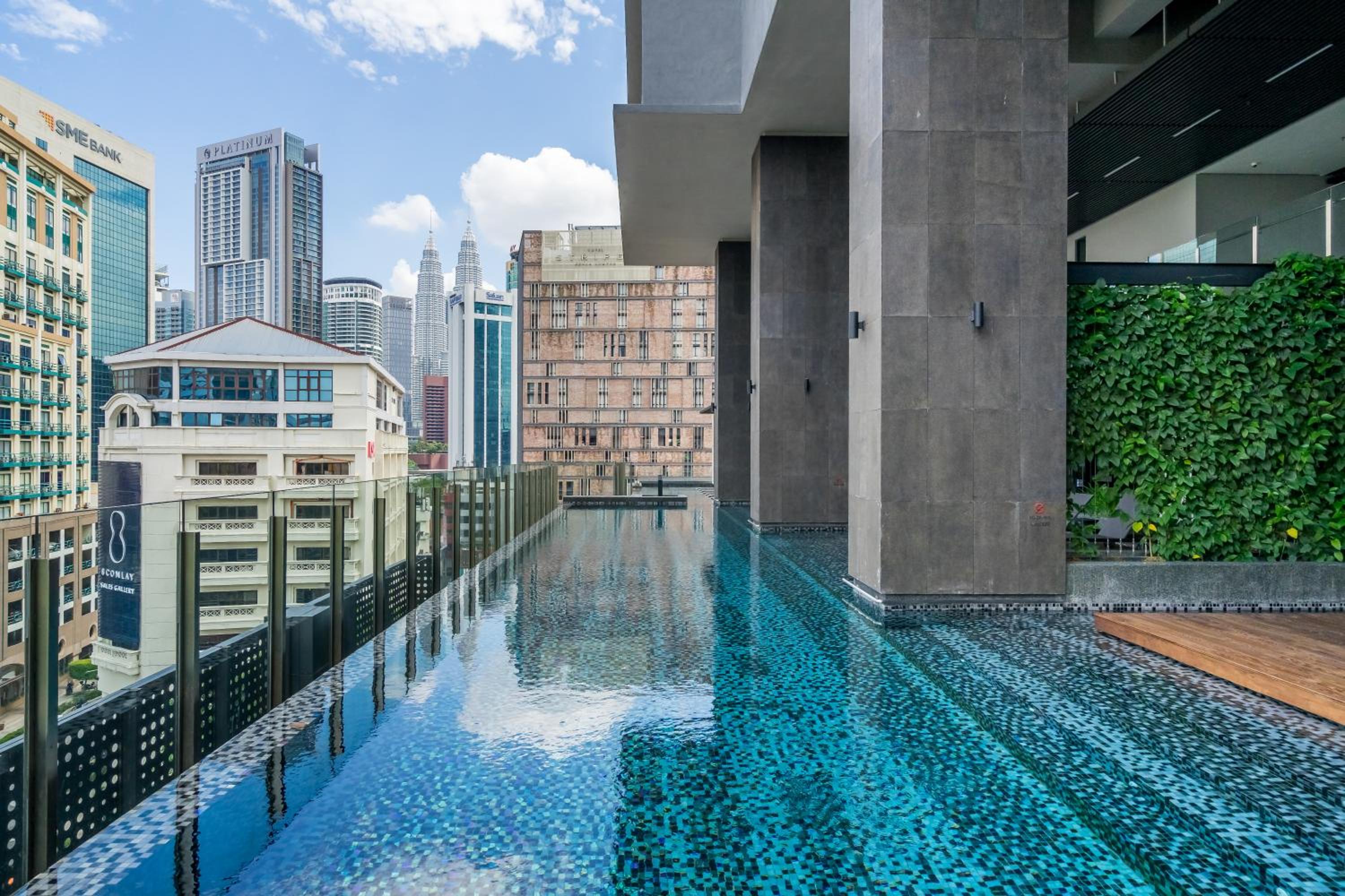 Anggun Residences by Plush