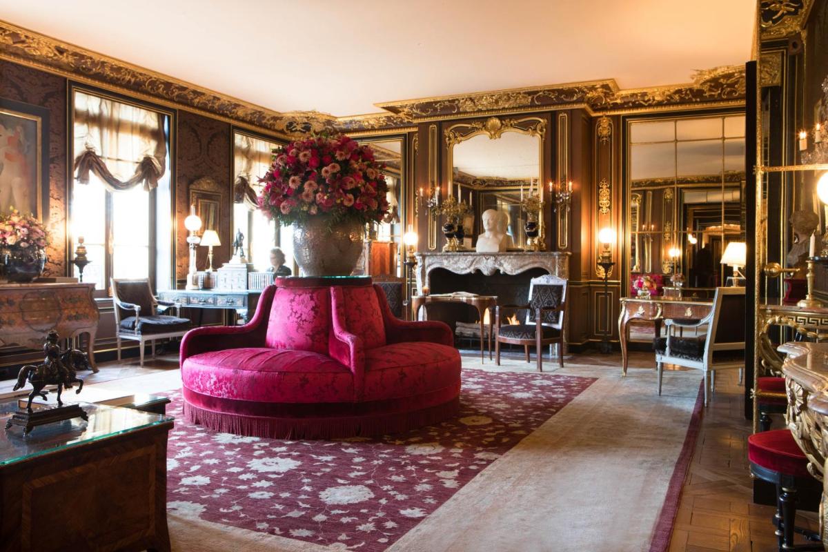 La Reserve Paris Hotel and Spa 68