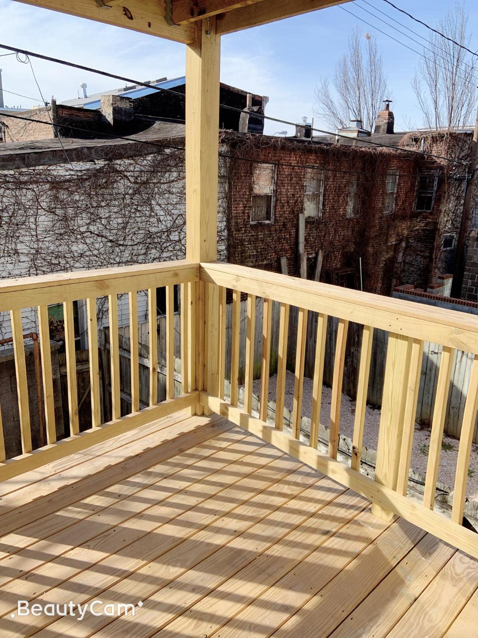 Nice bedroom next fells point view 4