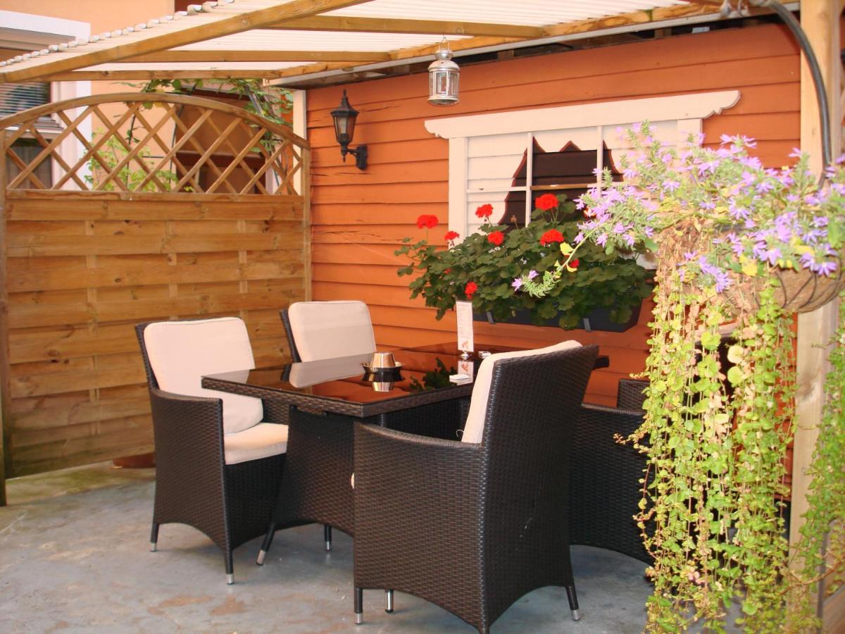 outdoor BBQ area