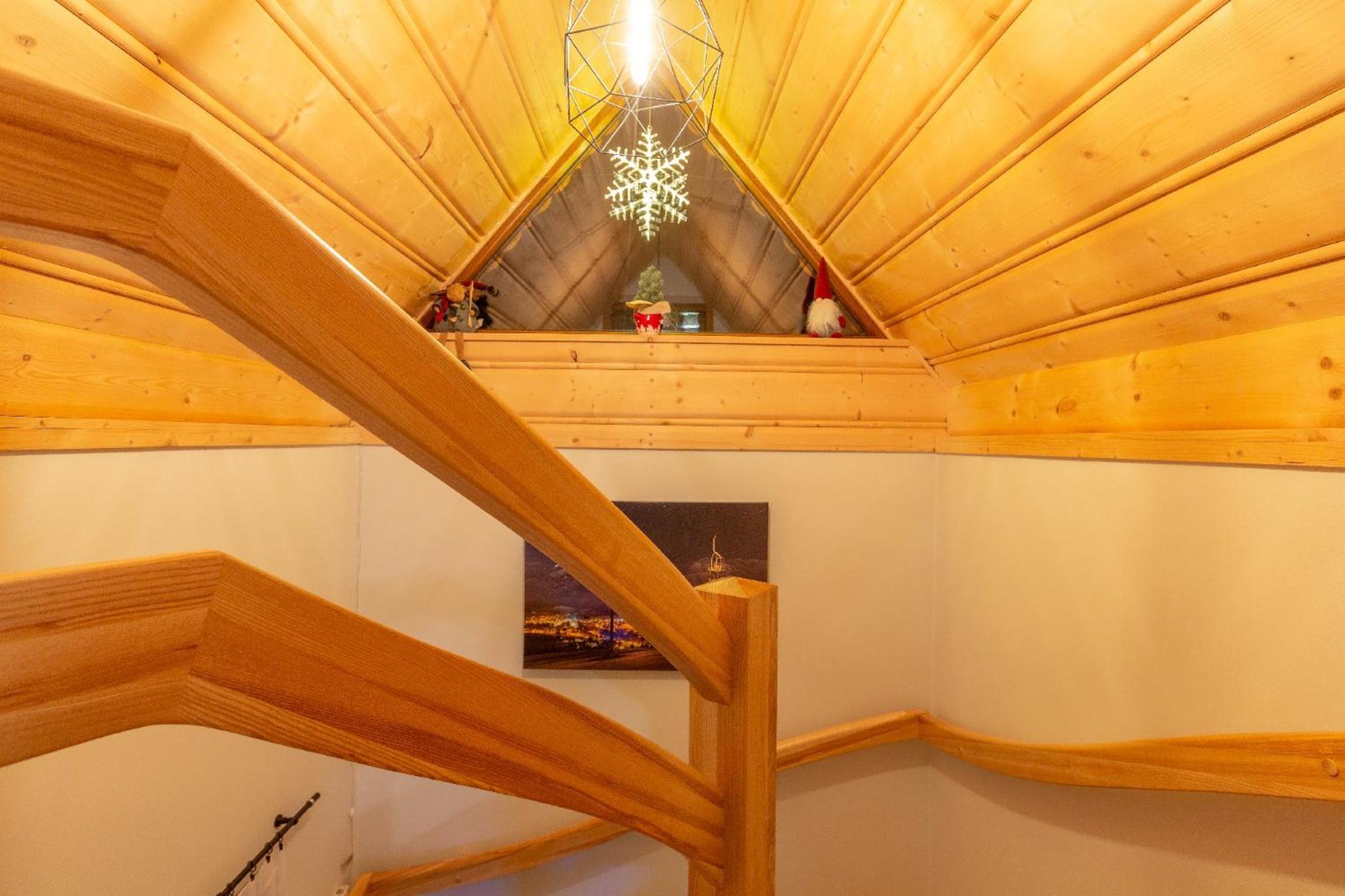 Photo 37