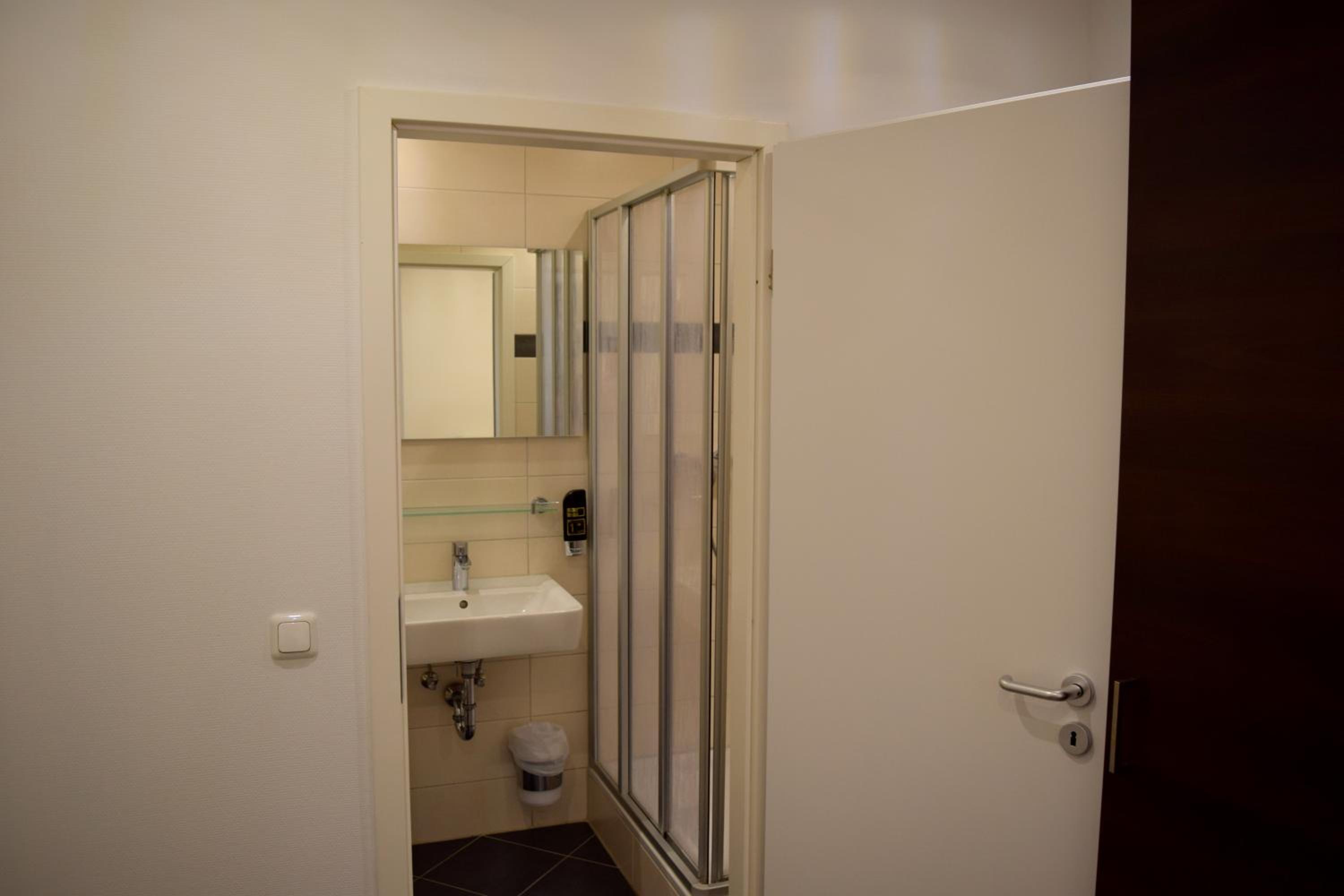 Trip Inn Budget Hotel Messe - Property Image 7