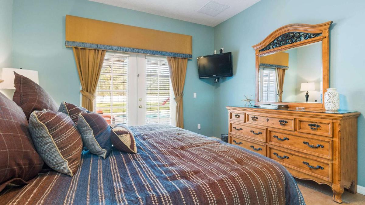 Mickeys Haven - 6 bed pool home near Disney World