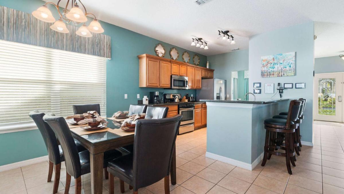 Mickeys Haven - 6 bed pool home near Disney World
