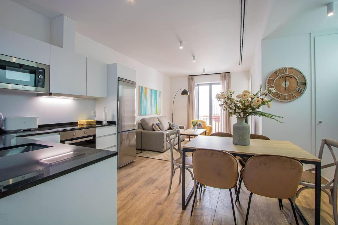 Armenta Deluxe Suite by Valcambre