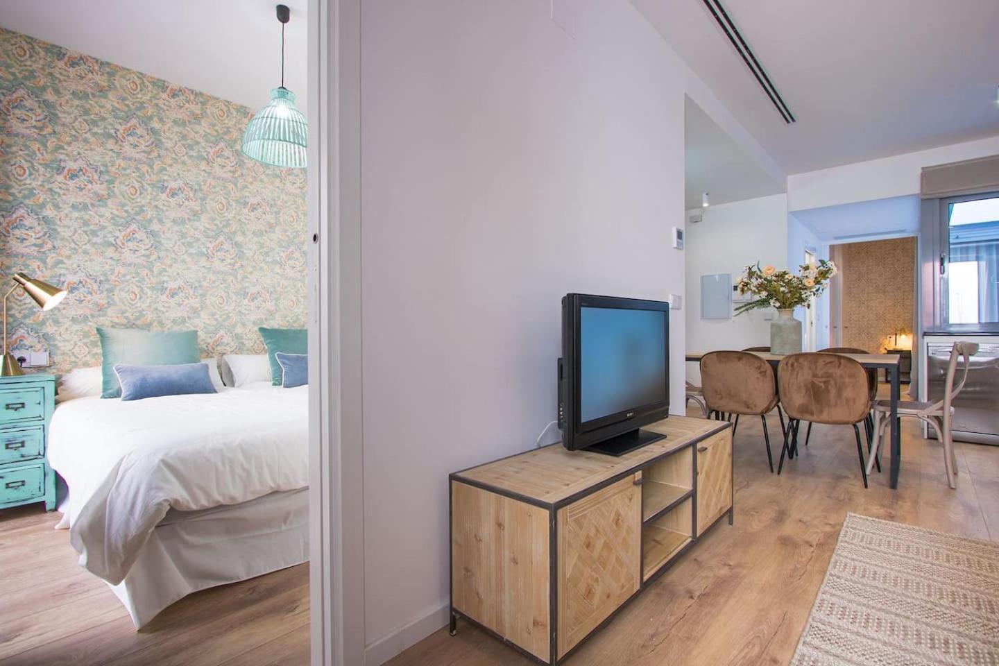 Armenta Deluxe Suite by Valcambre