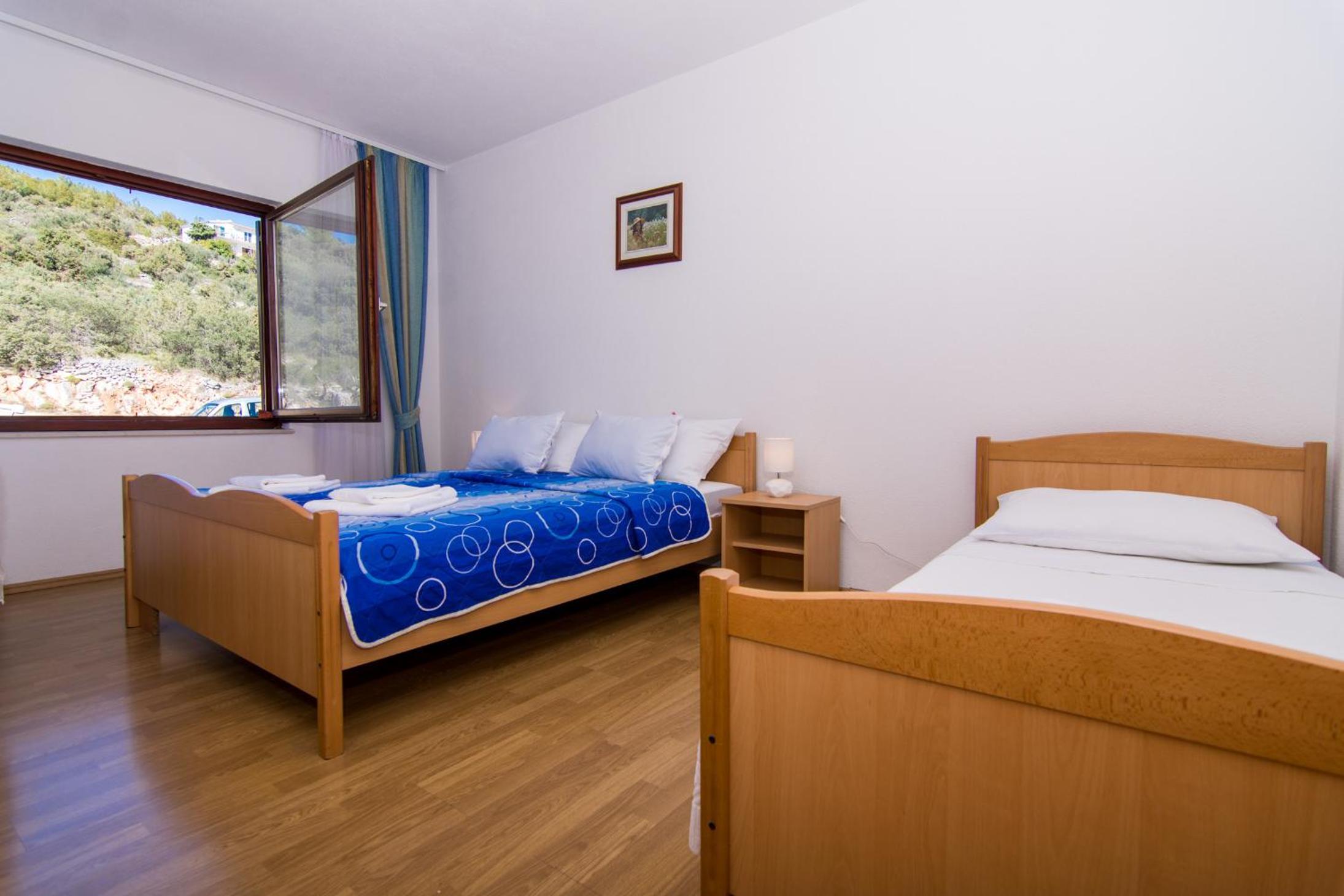 Apartments Jozic