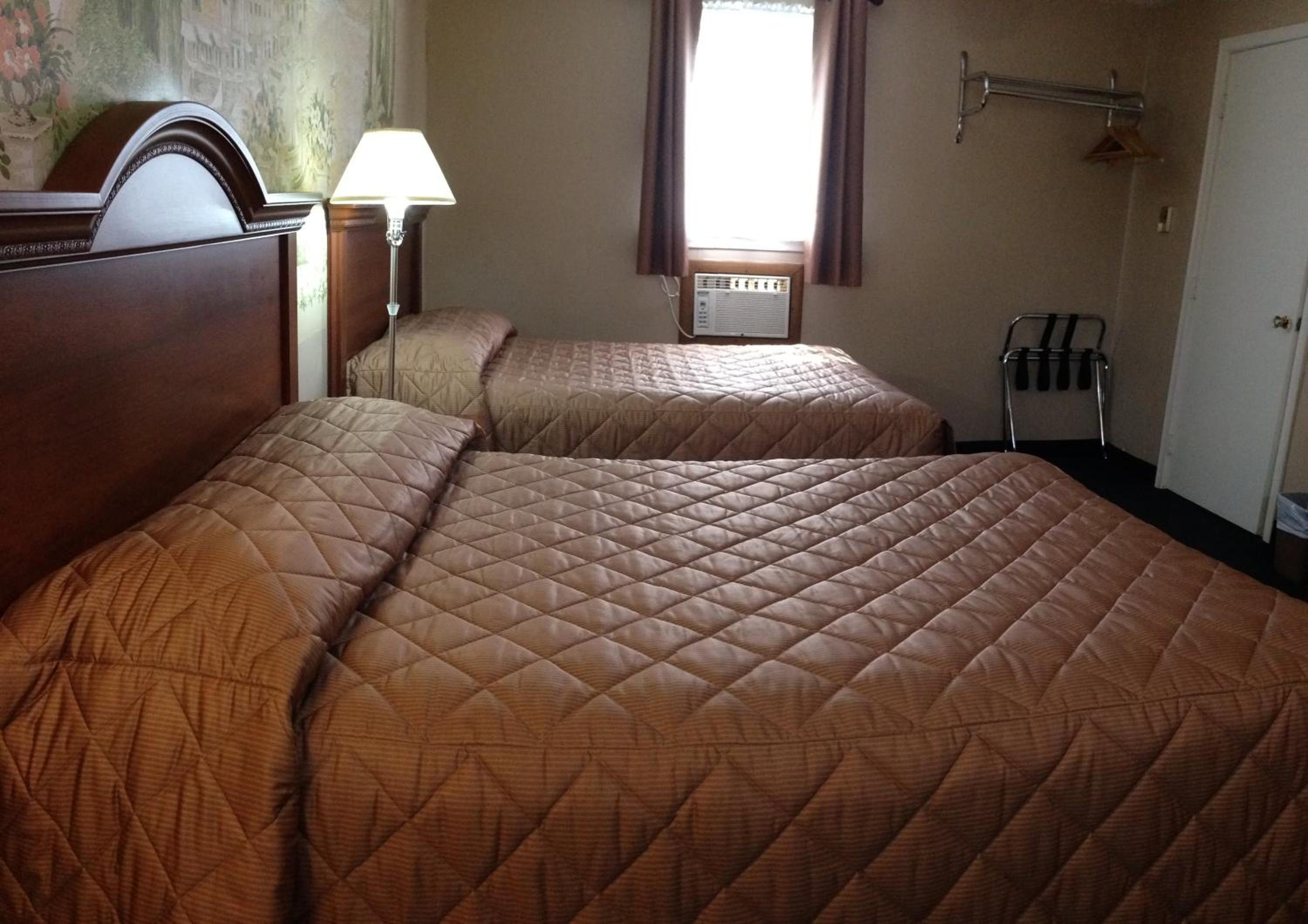 Majers Motel view 4