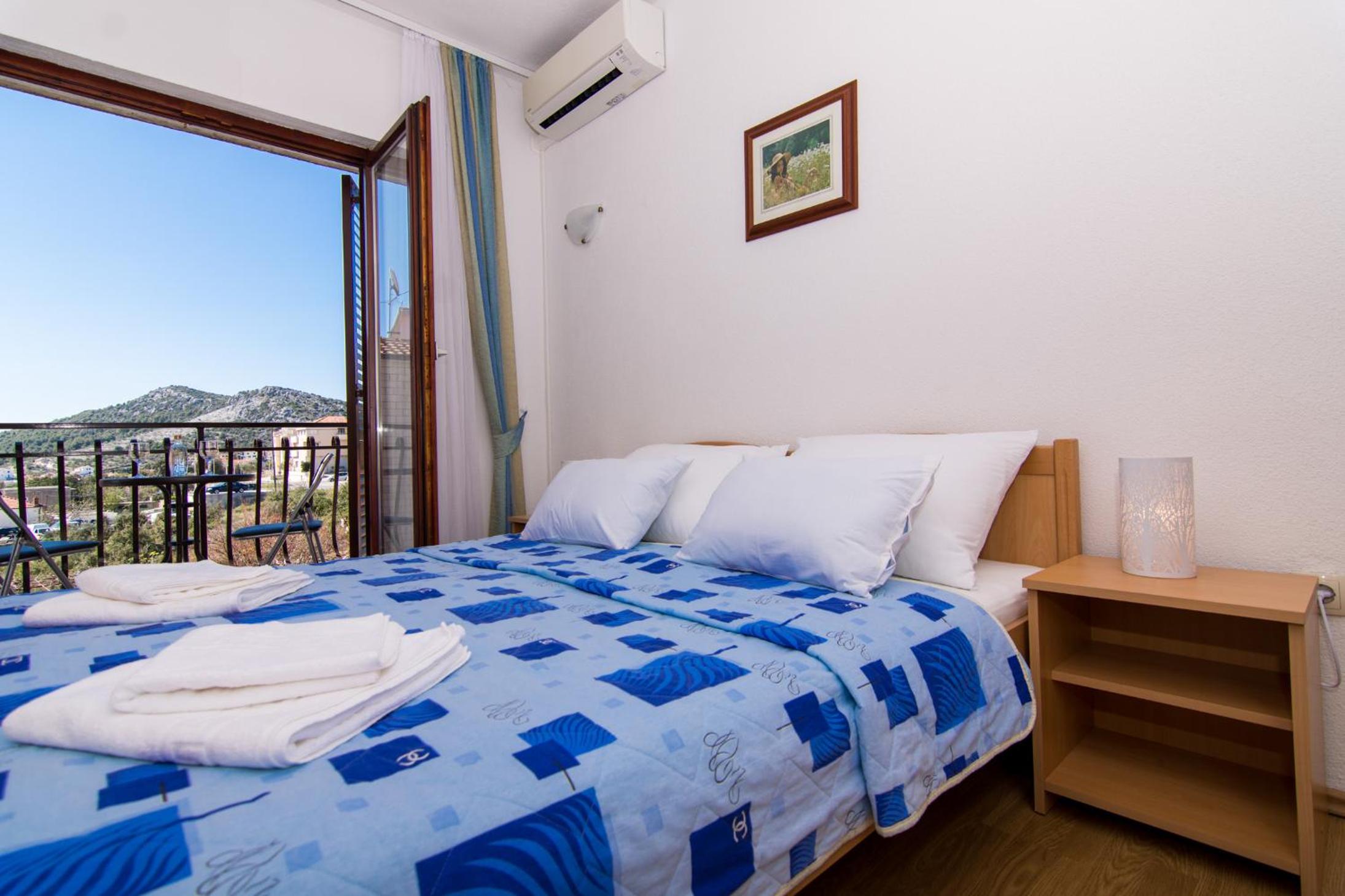 Apartments Jozic