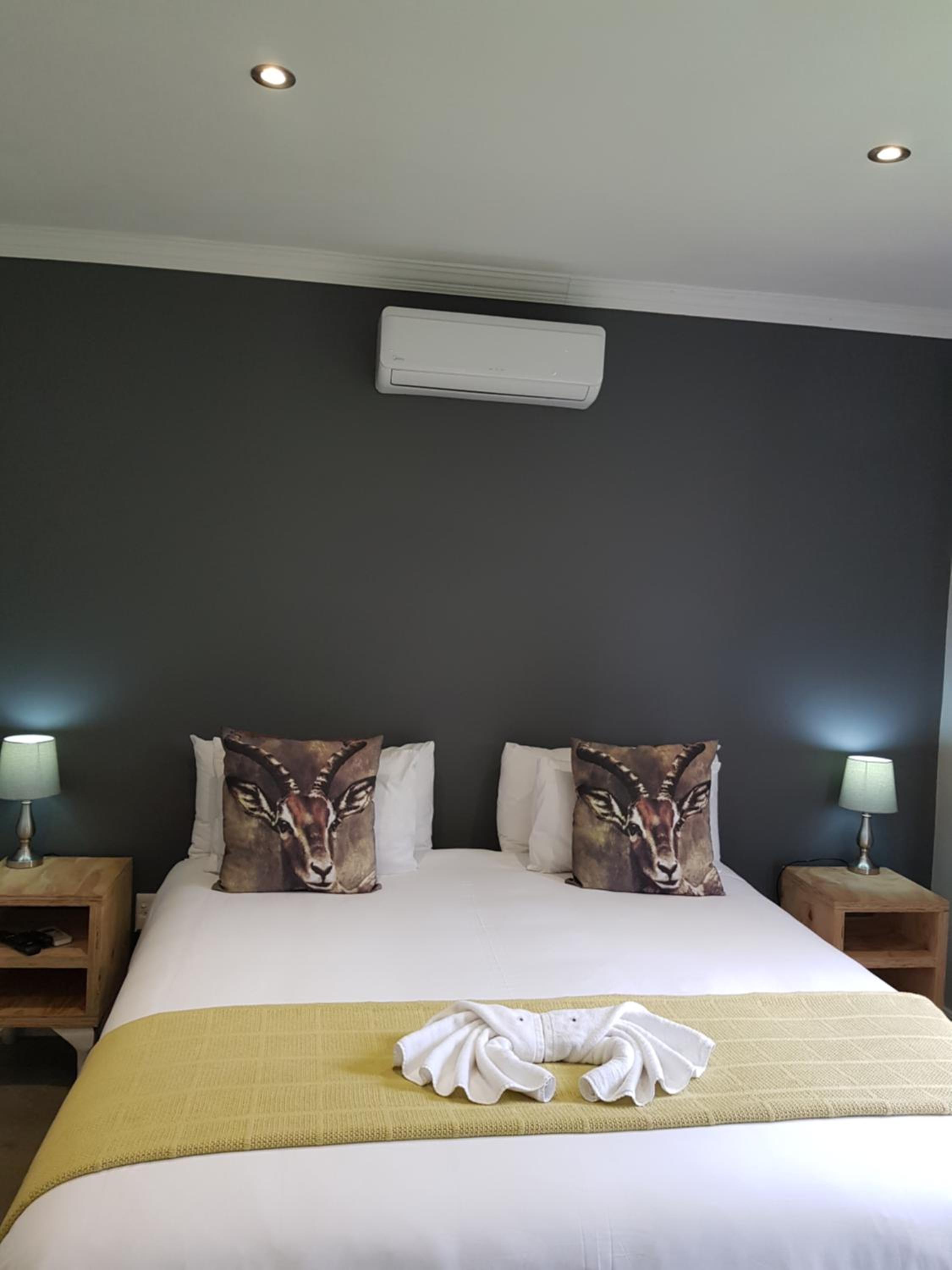 Two Fat Owls Guesthouse