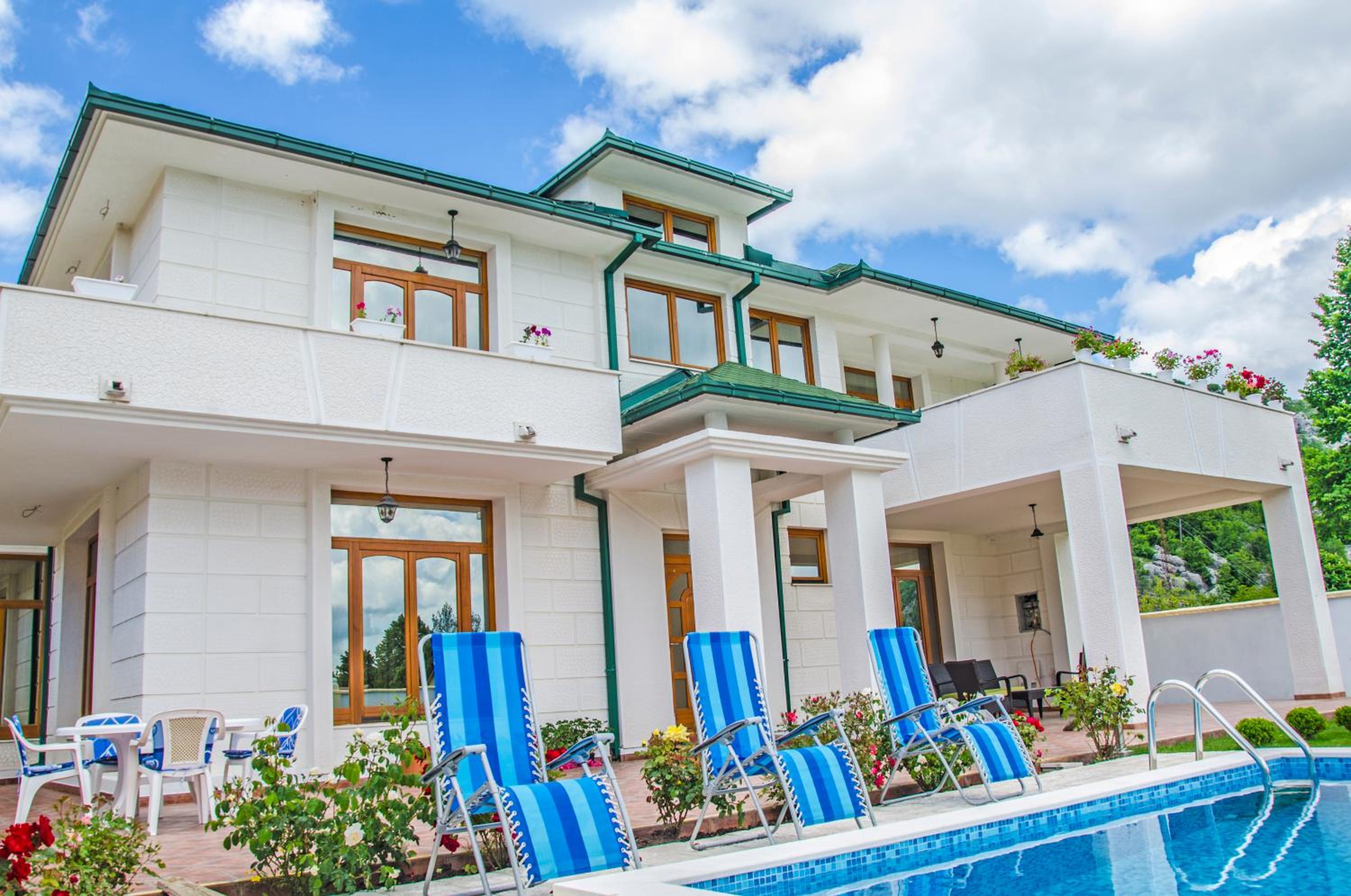 Villa Ramonte view 4
