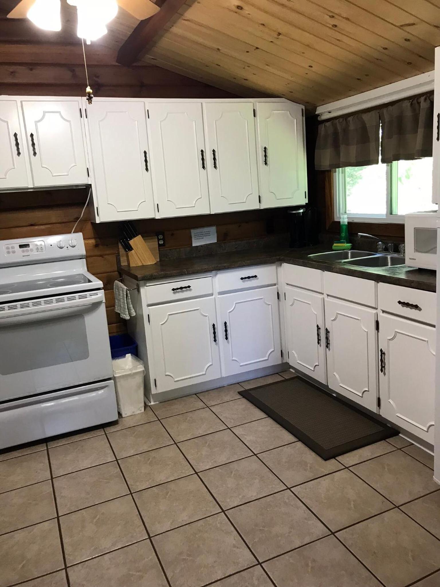 Cloverleaf Cottages