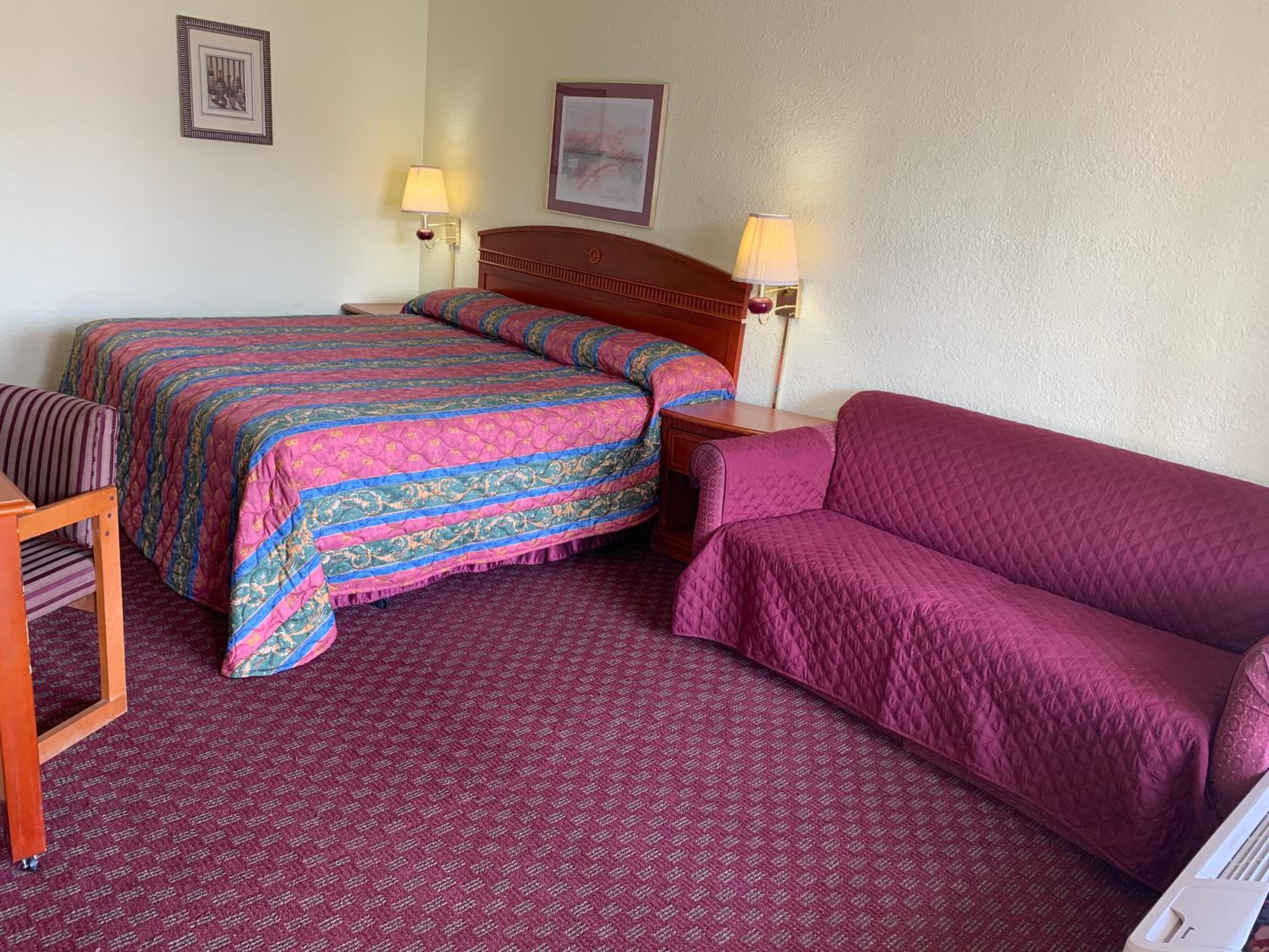 Budget Inn Express view 4