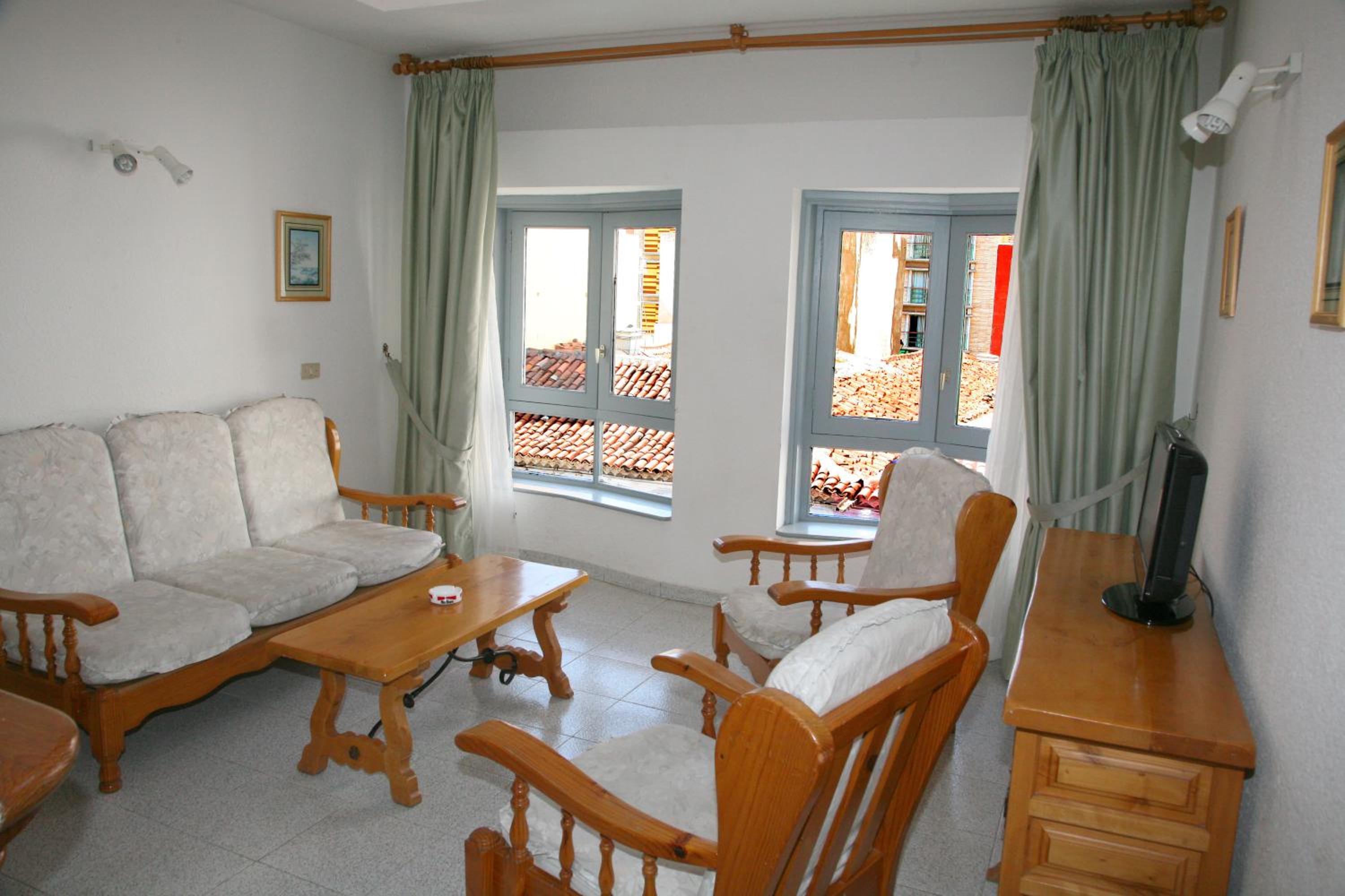 Apartamentos San Sebastián view 2