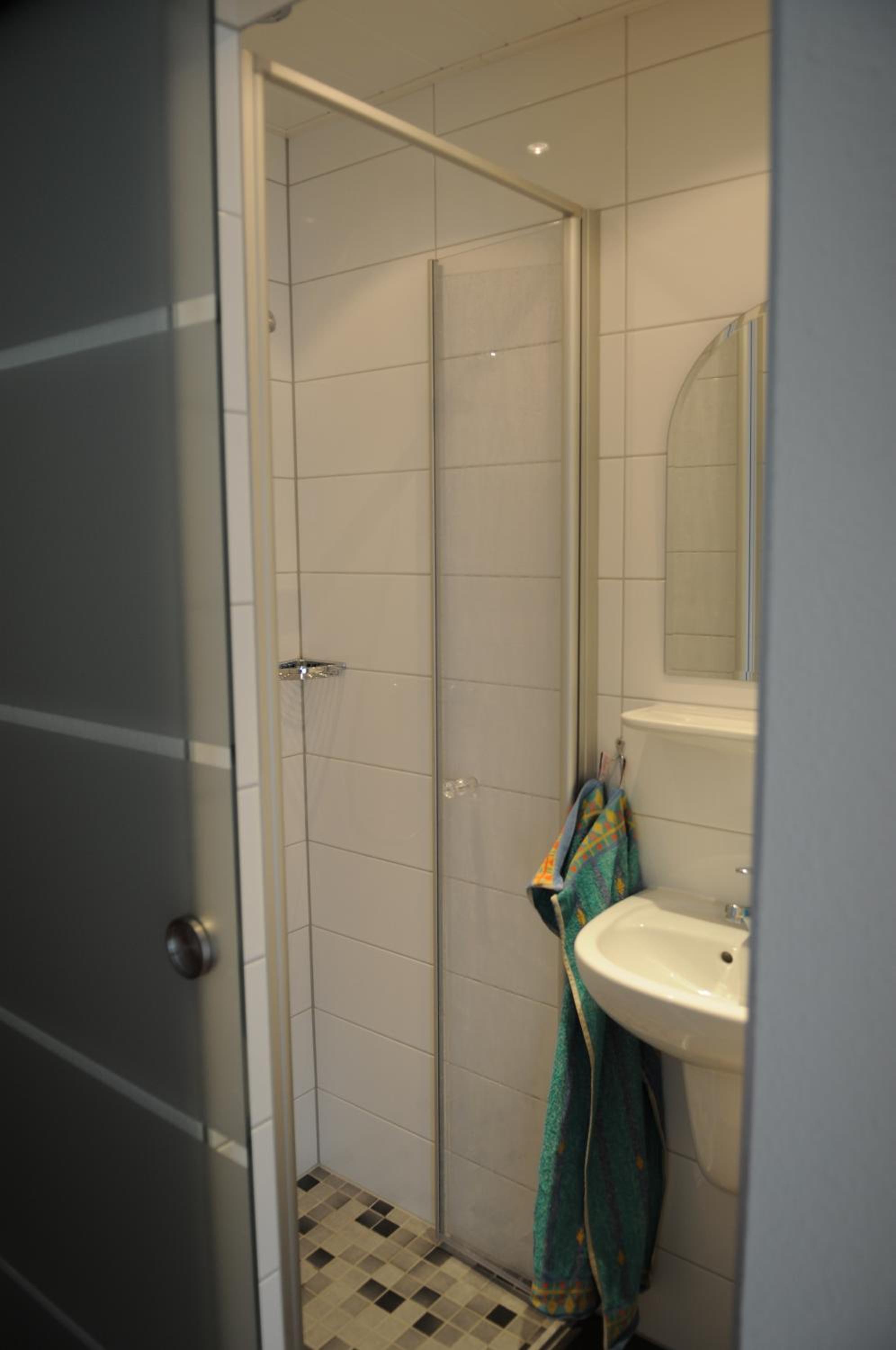 Photo 9