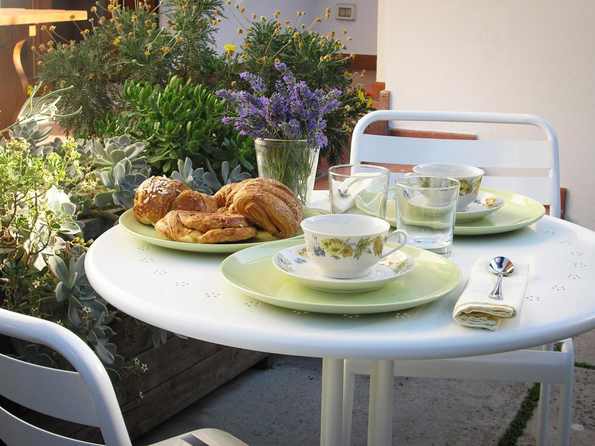 Bed And Breakfast 22 Garibaldi Home view 4