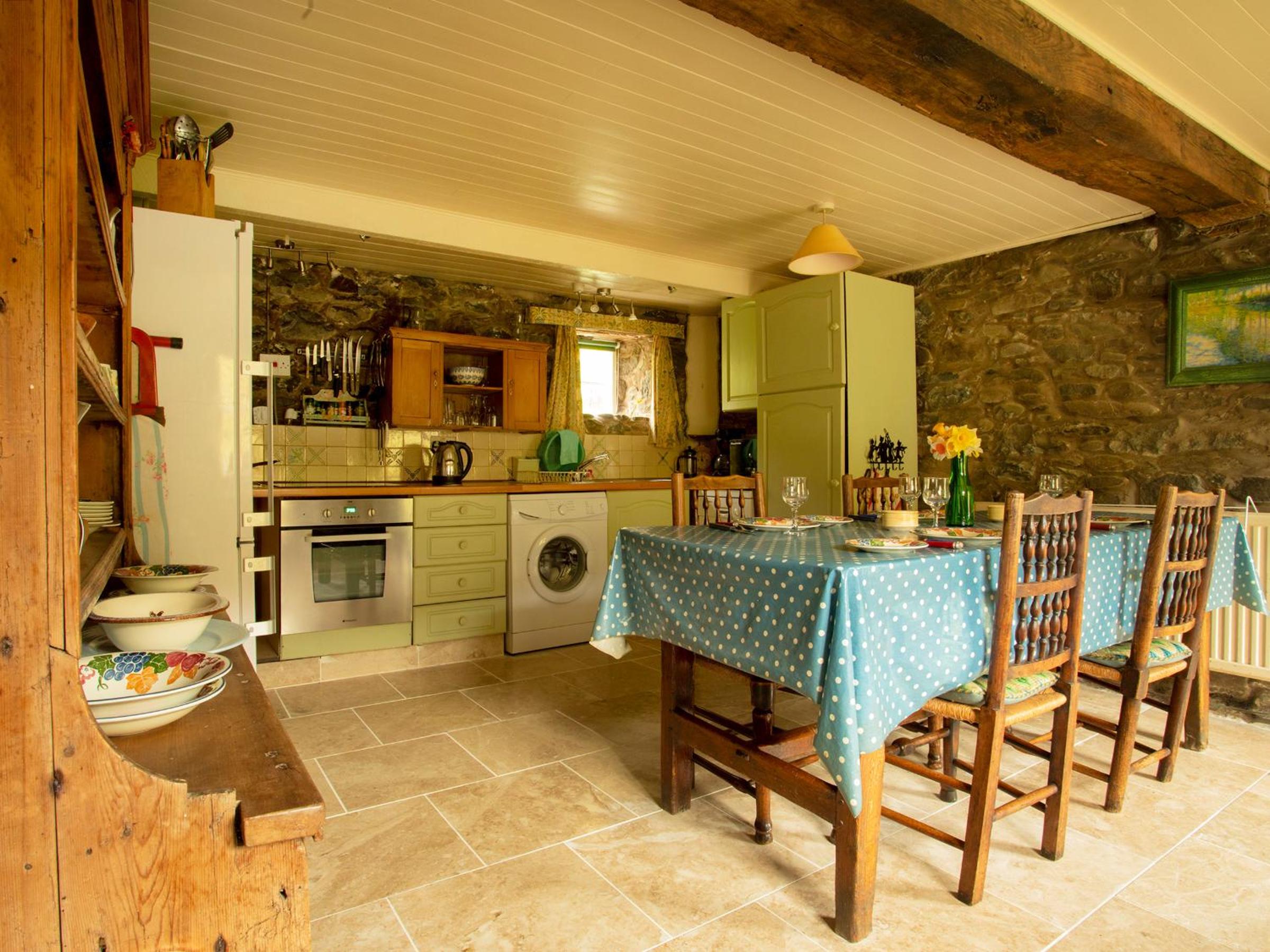 Dolgenau Cottages view 4