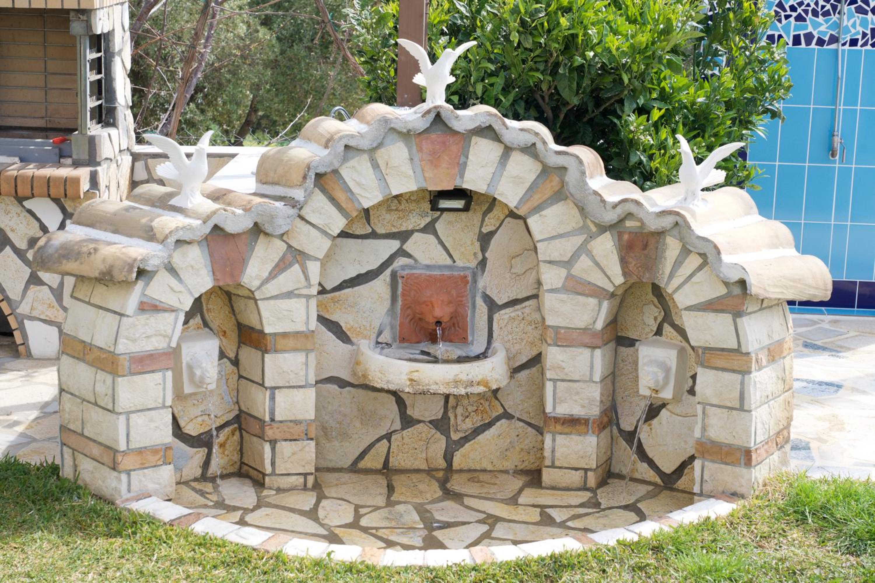 Villa Alonia