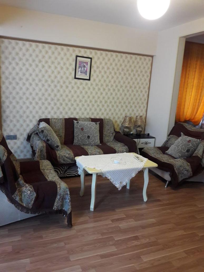 Xaqani Küçəsi 1 BEDROOM F -1