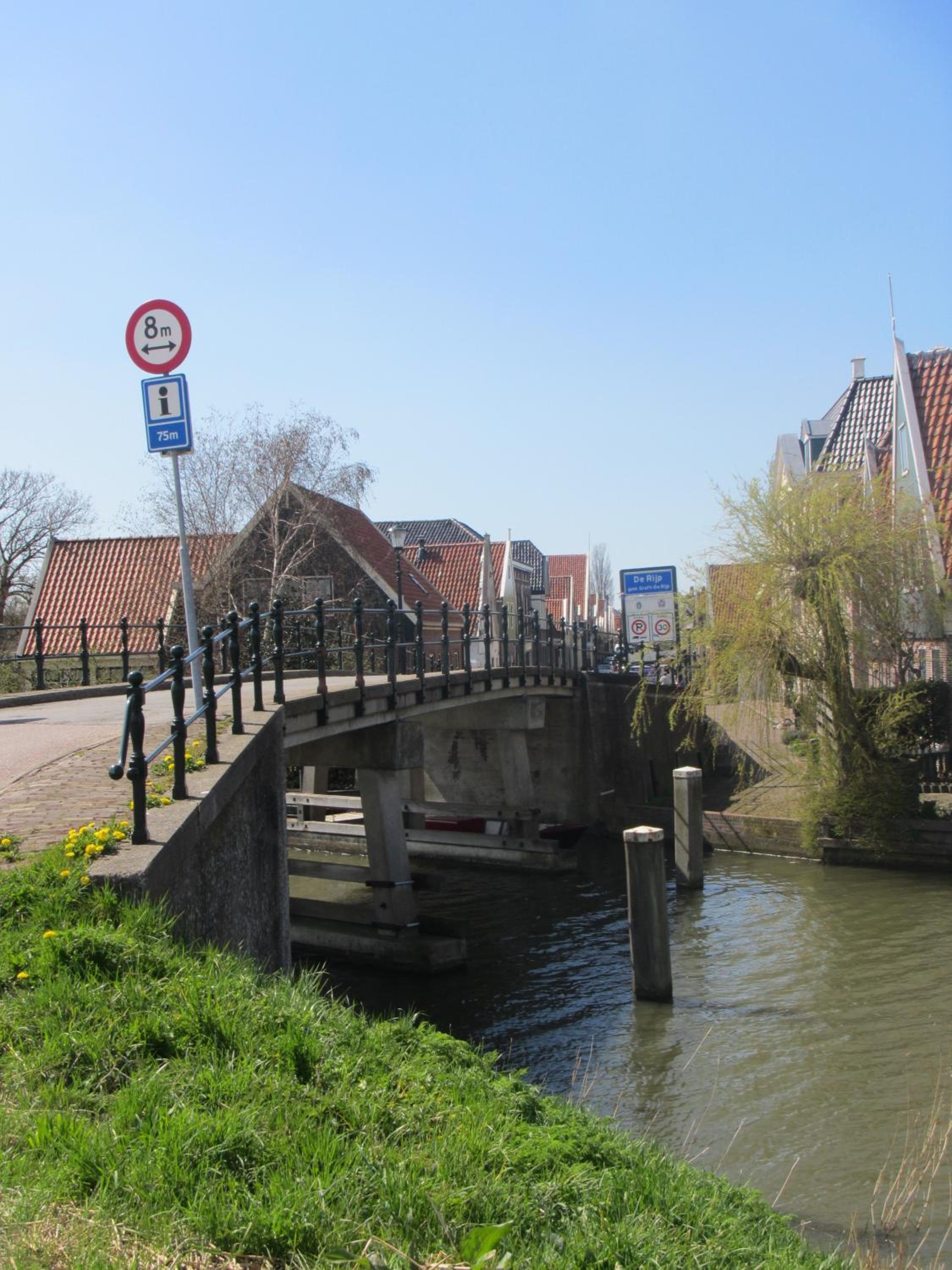 Photo 50