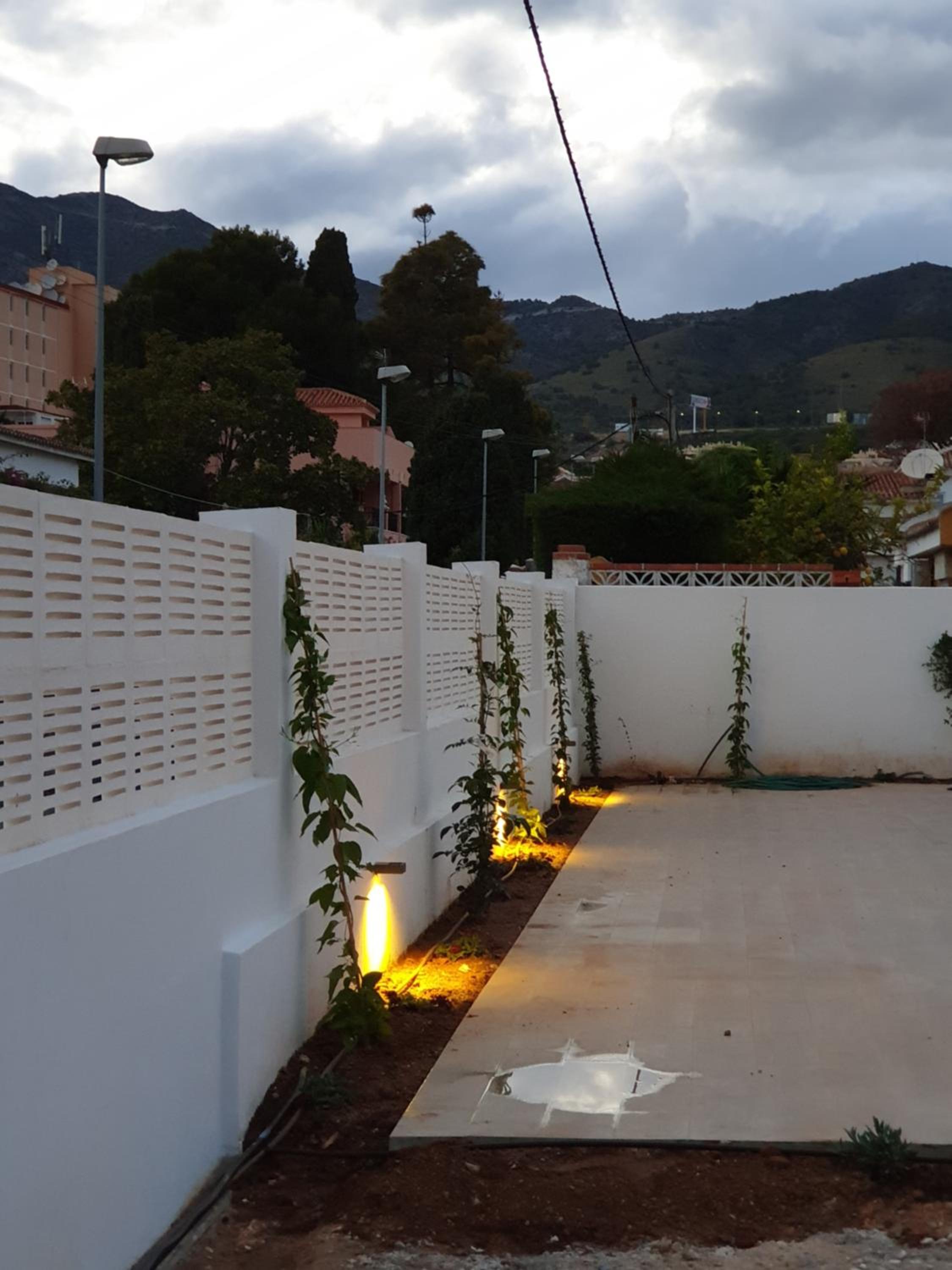 AMAZING VILLA By THE SEA BENALMADENA