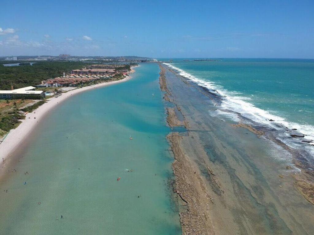Ekoara Muro Alto Porto de Galinhas Pé na areia 70m2