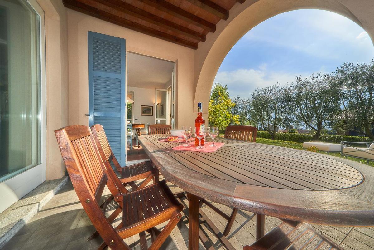 Breezeway Home photo 3