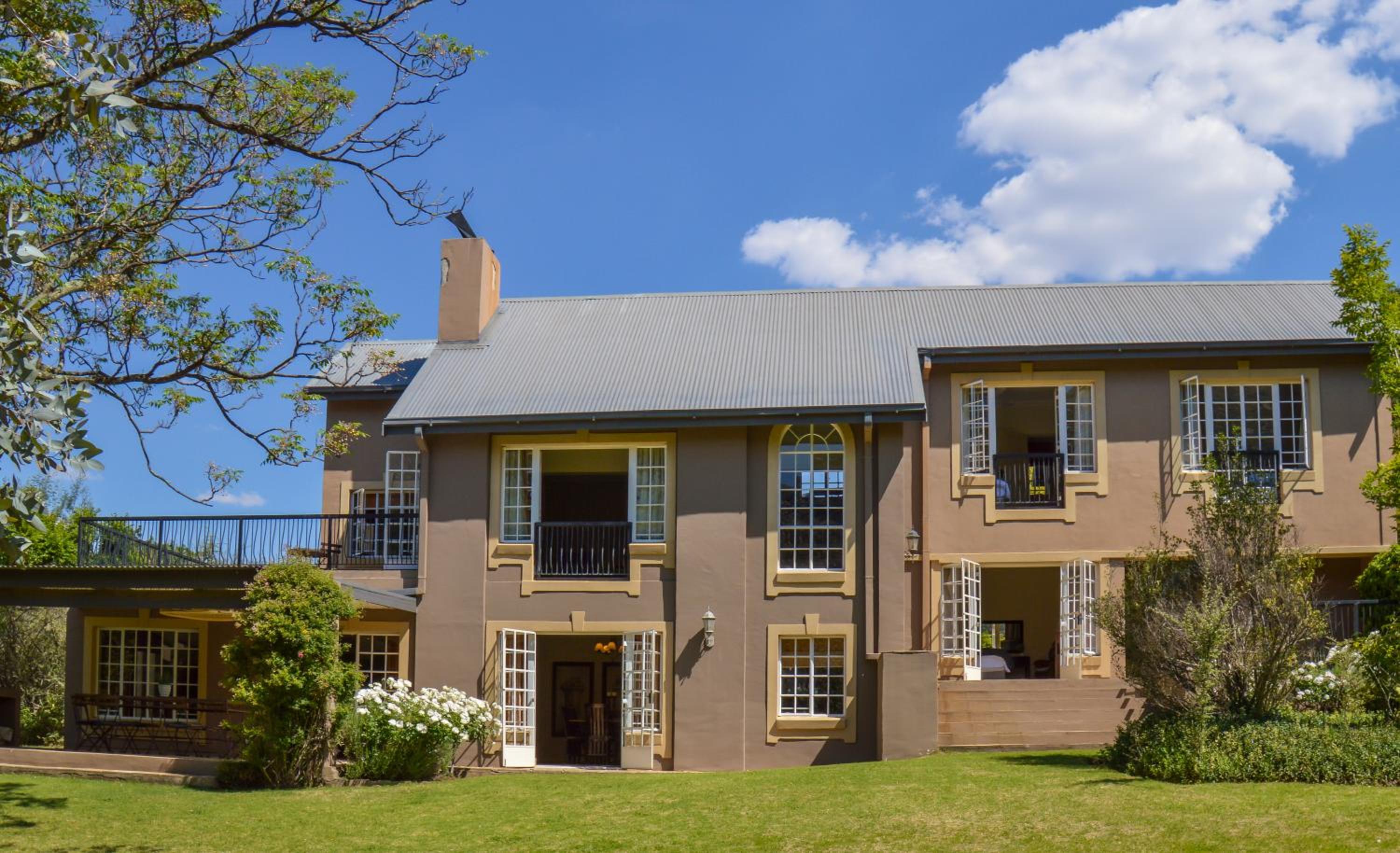 San Rock Guest House