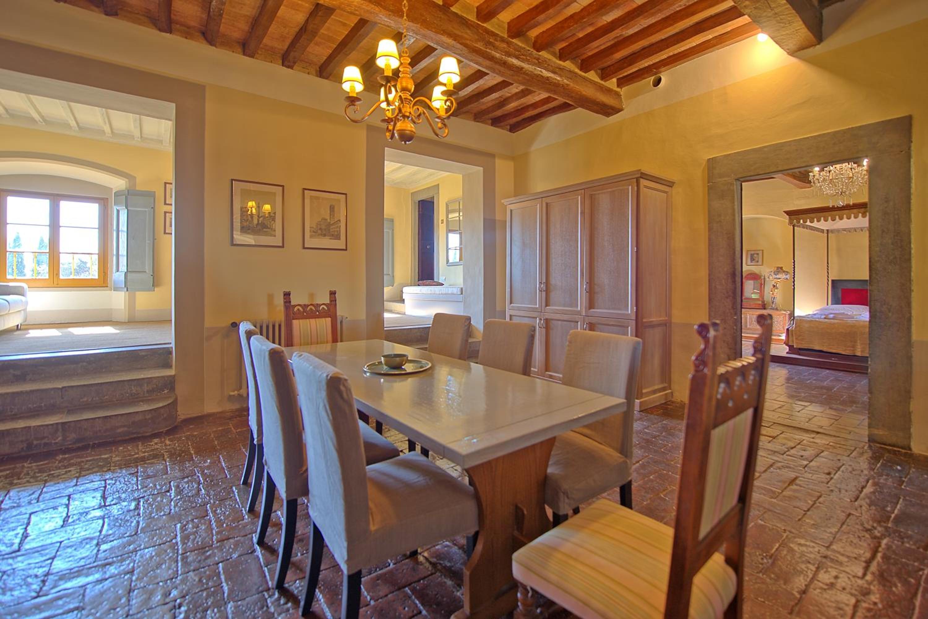 Castello di Montegufoni by PosarelliVillas