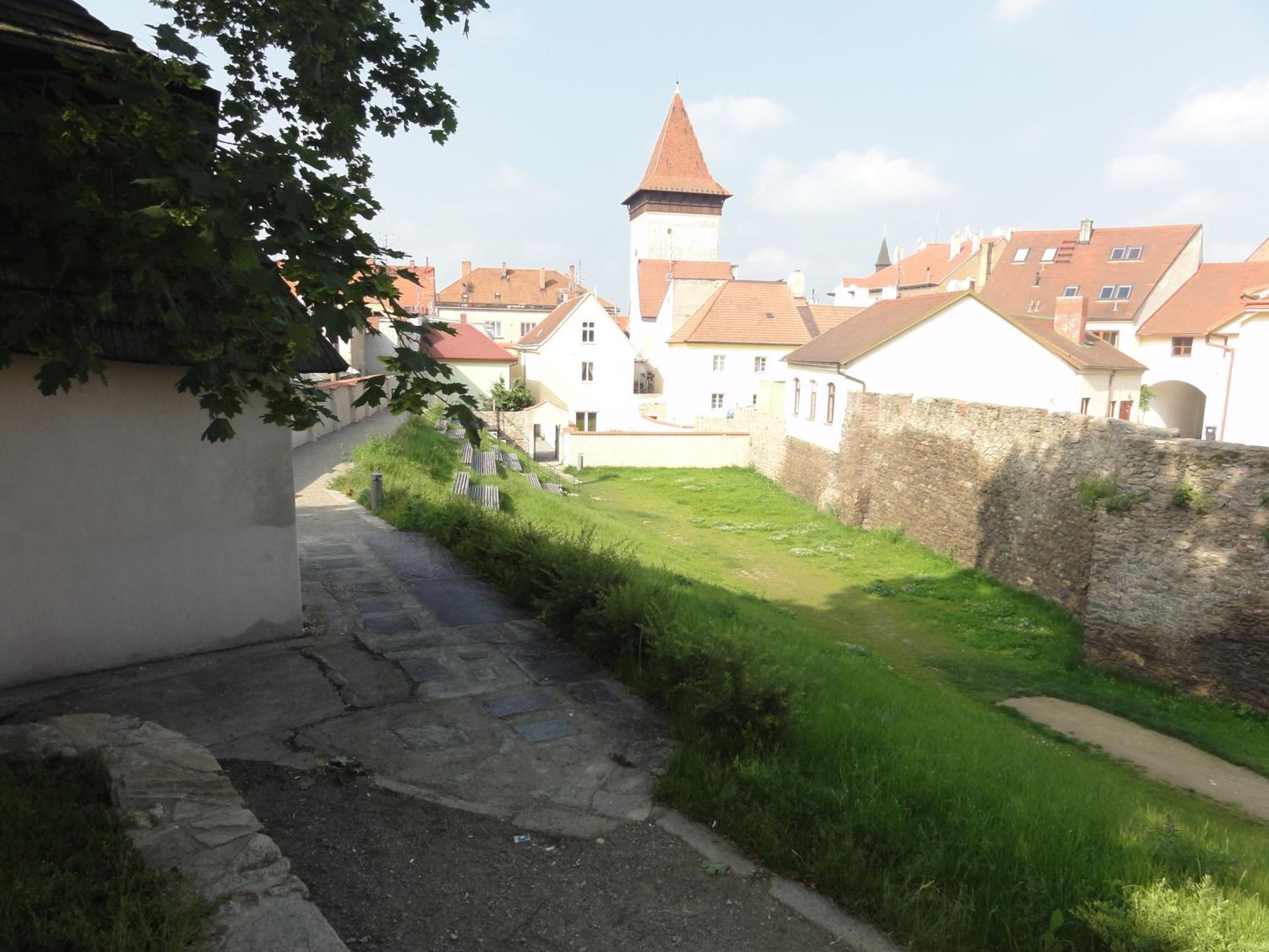 Penzion U Hradeb