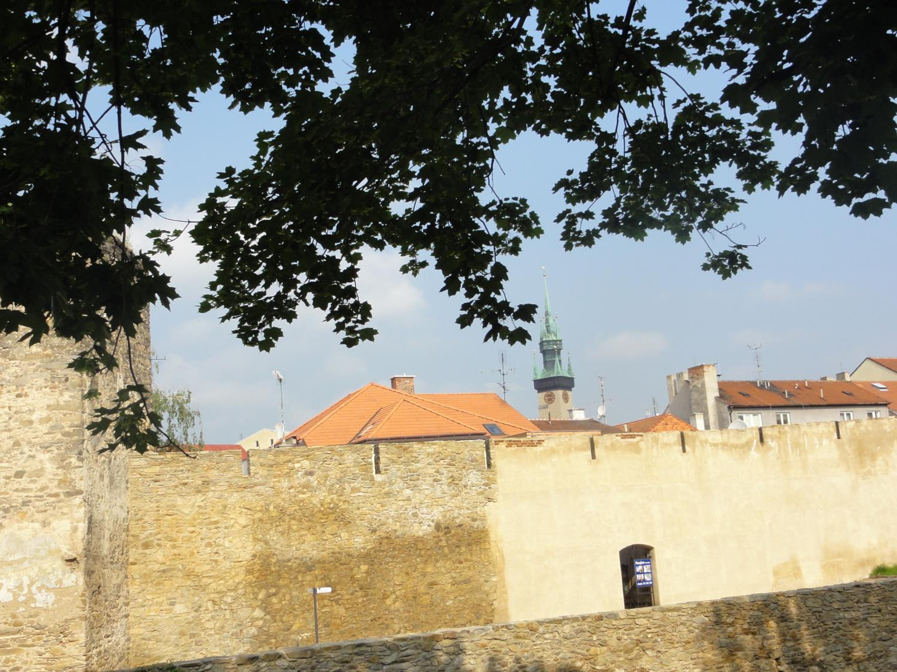 Penzion U Hradeb