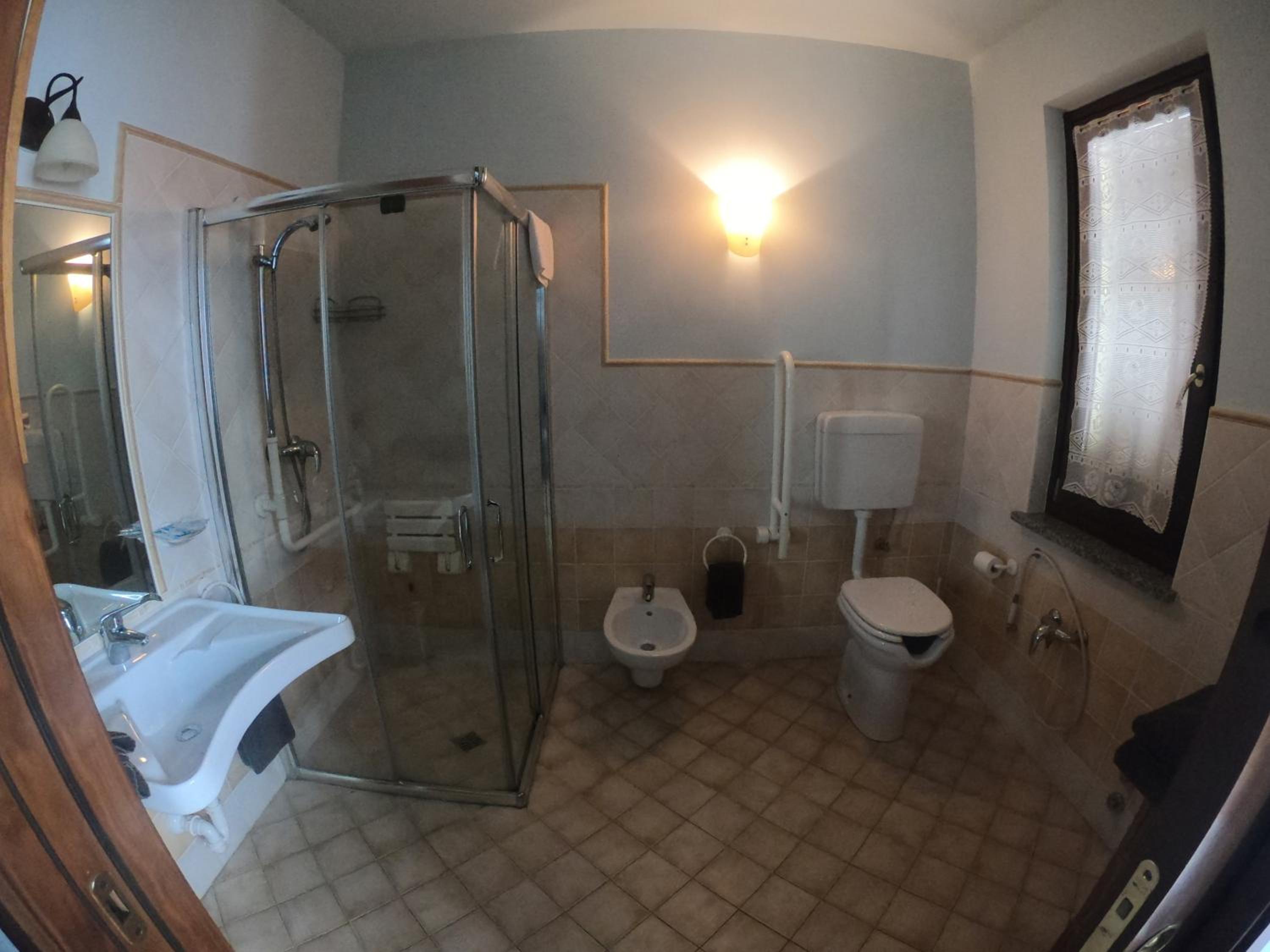 Photo 38