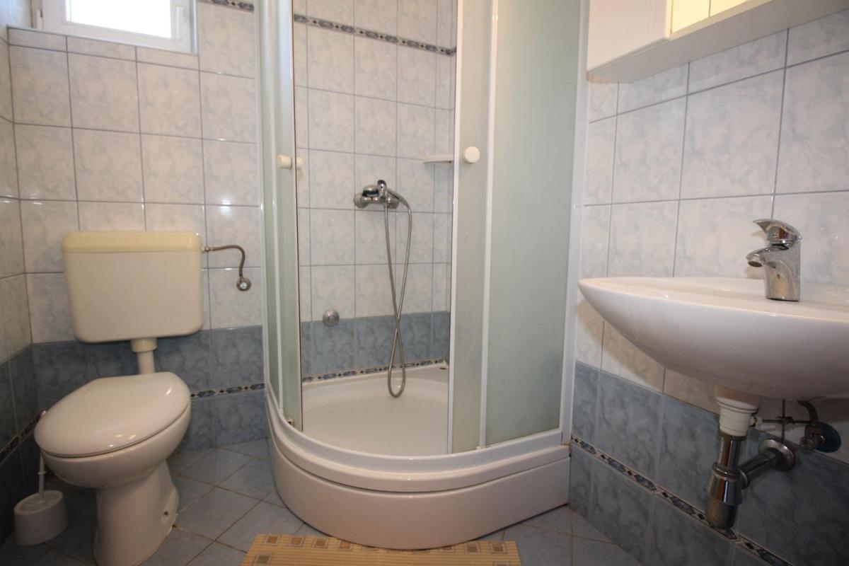 Apartments Capic Z view 3
