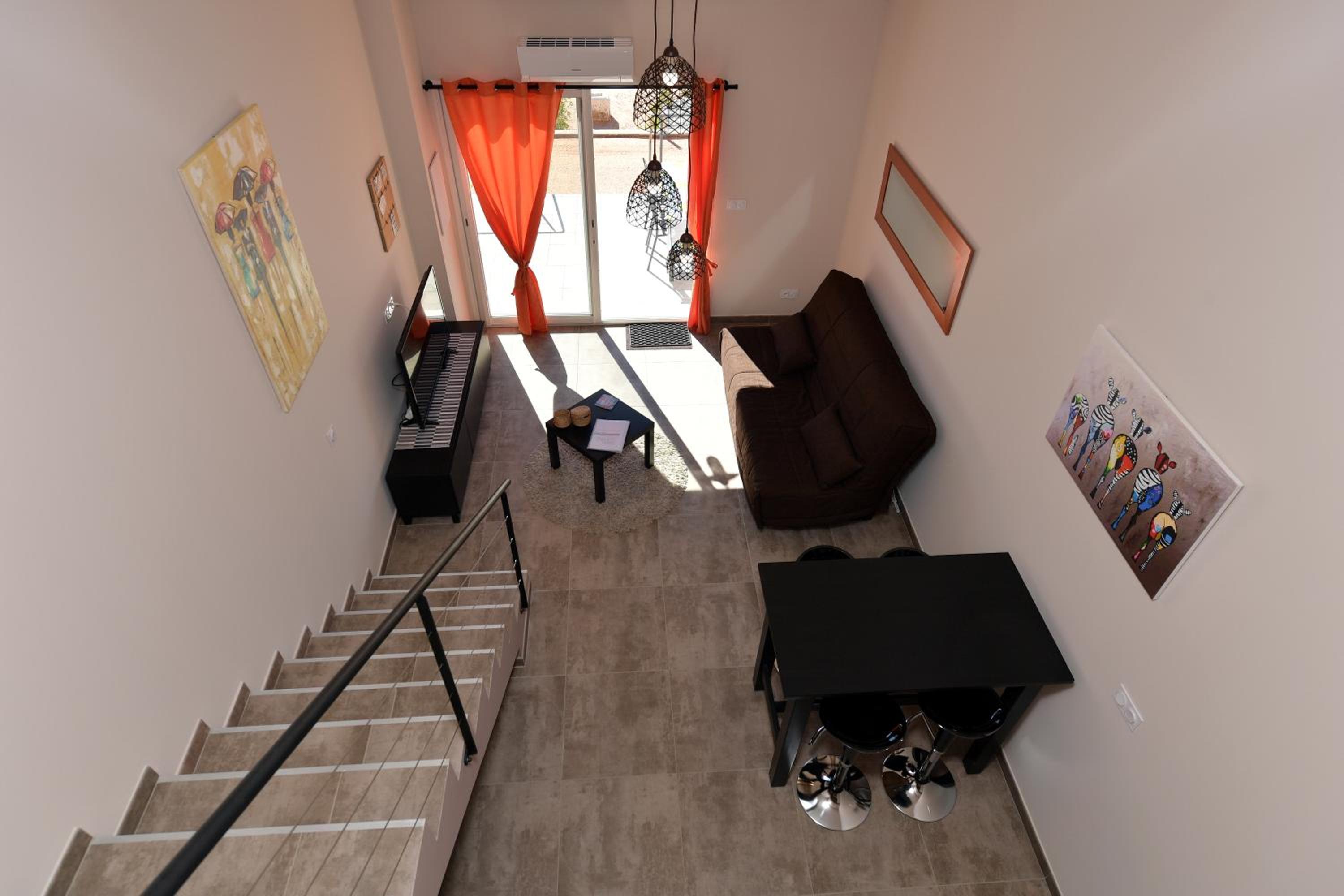 Photo 43
