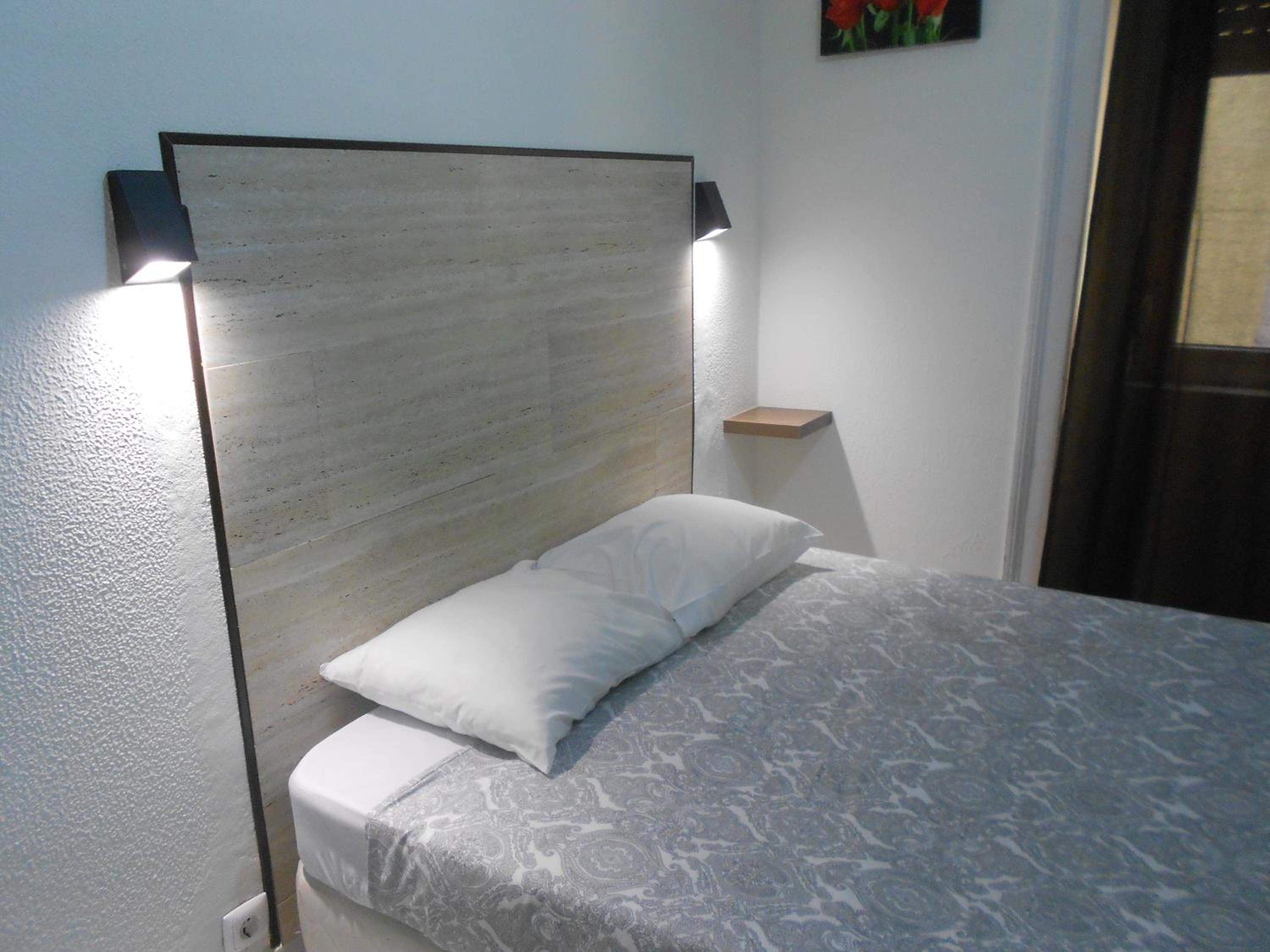 Crescent Rooms
