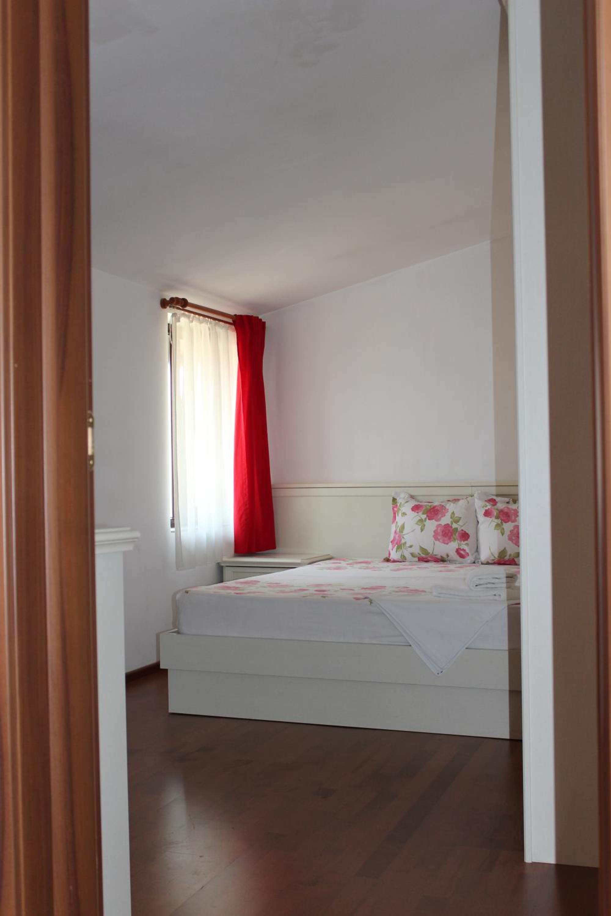 Banu Manta Apartments