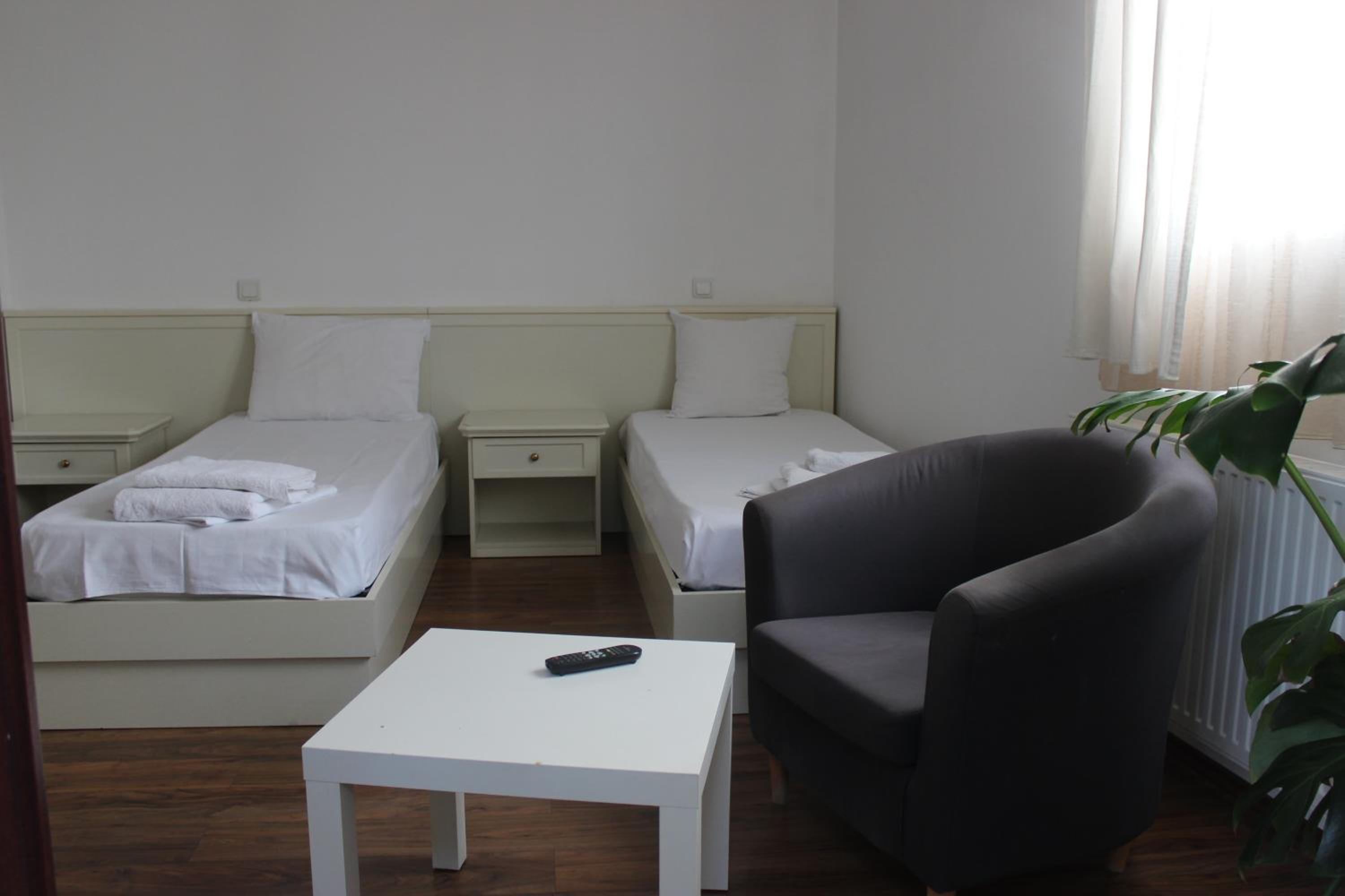 Banu Manta Apartments