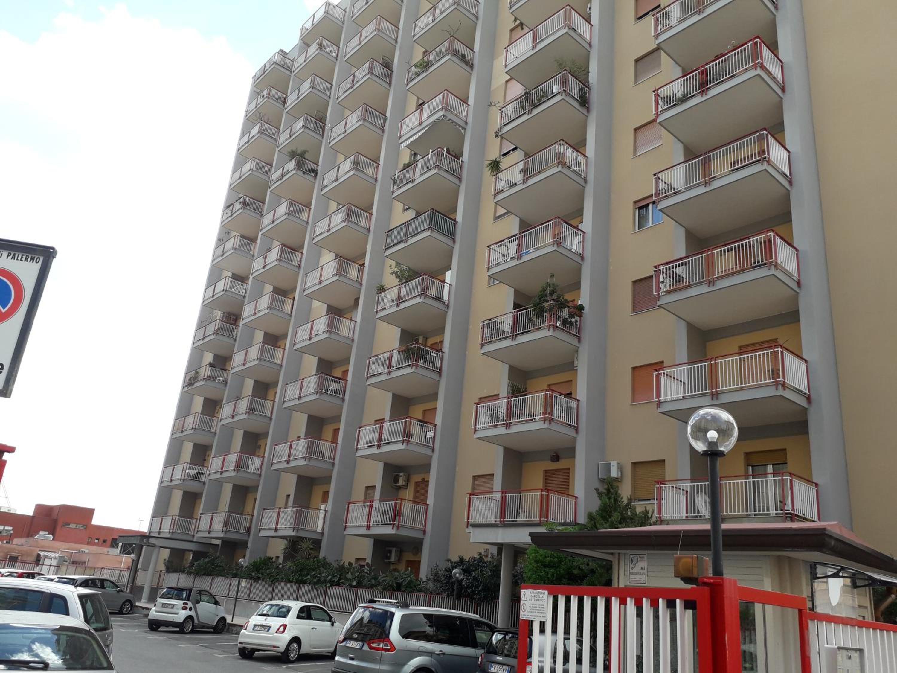 Signorile appartamento in condominio Rallo view 2